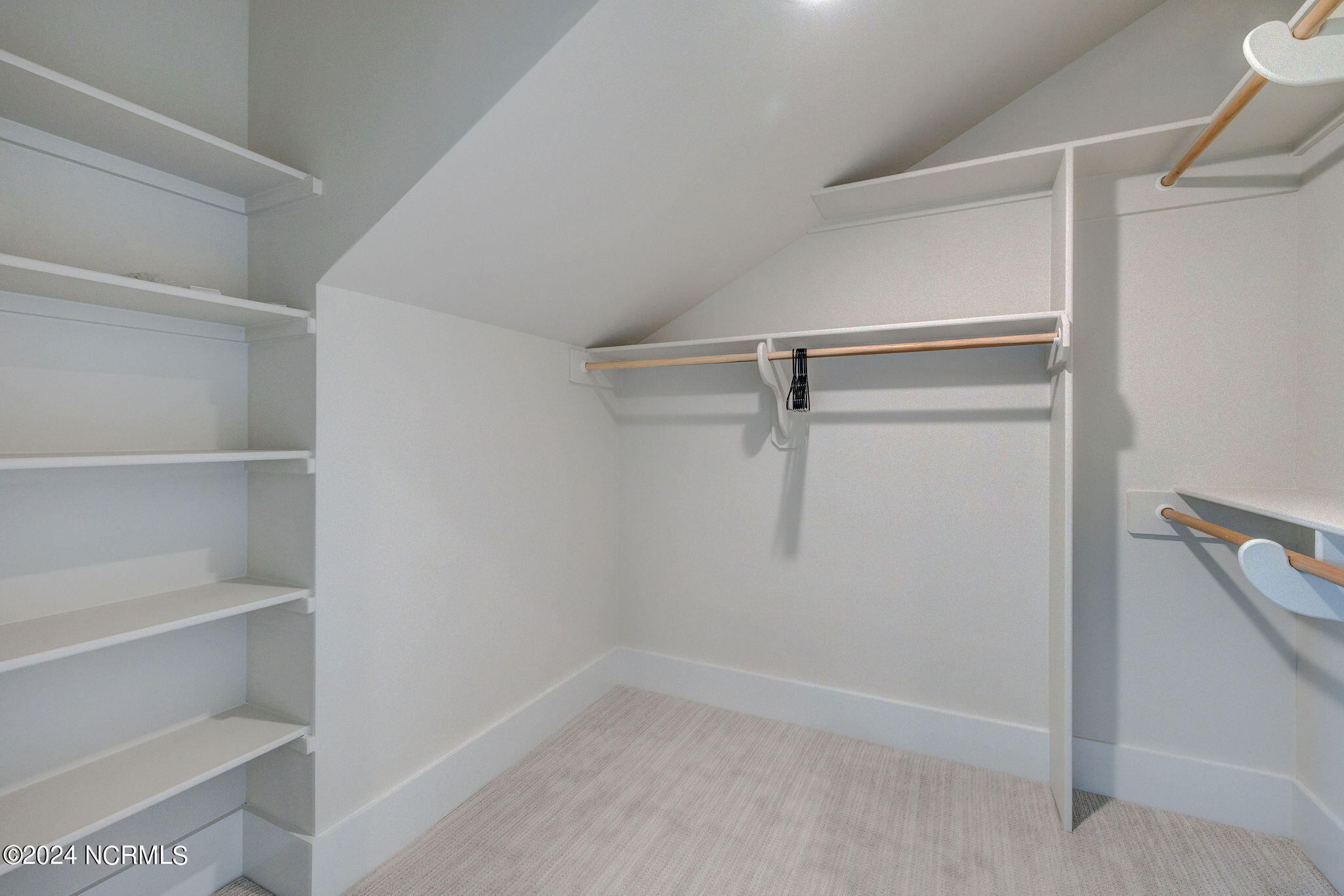 7 S Waterfront Place Property Photo 48