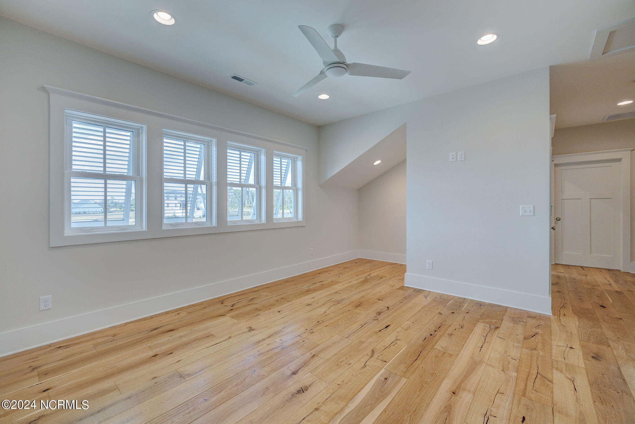 7 S Waterfront Place Property Photo 53