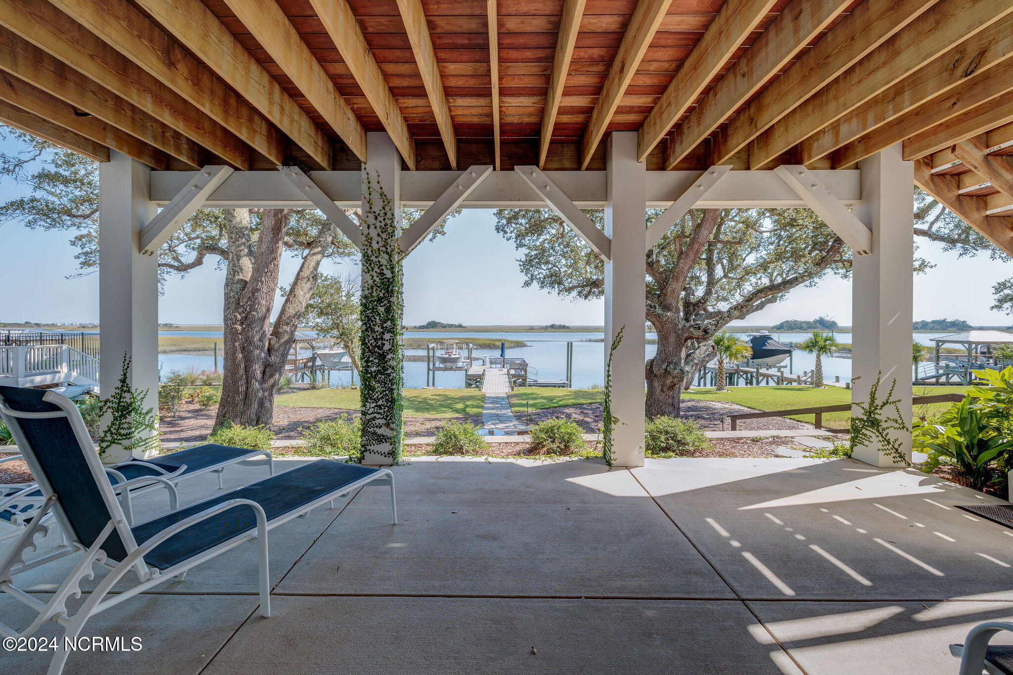 7 S Waterfront Place Property Photo 76