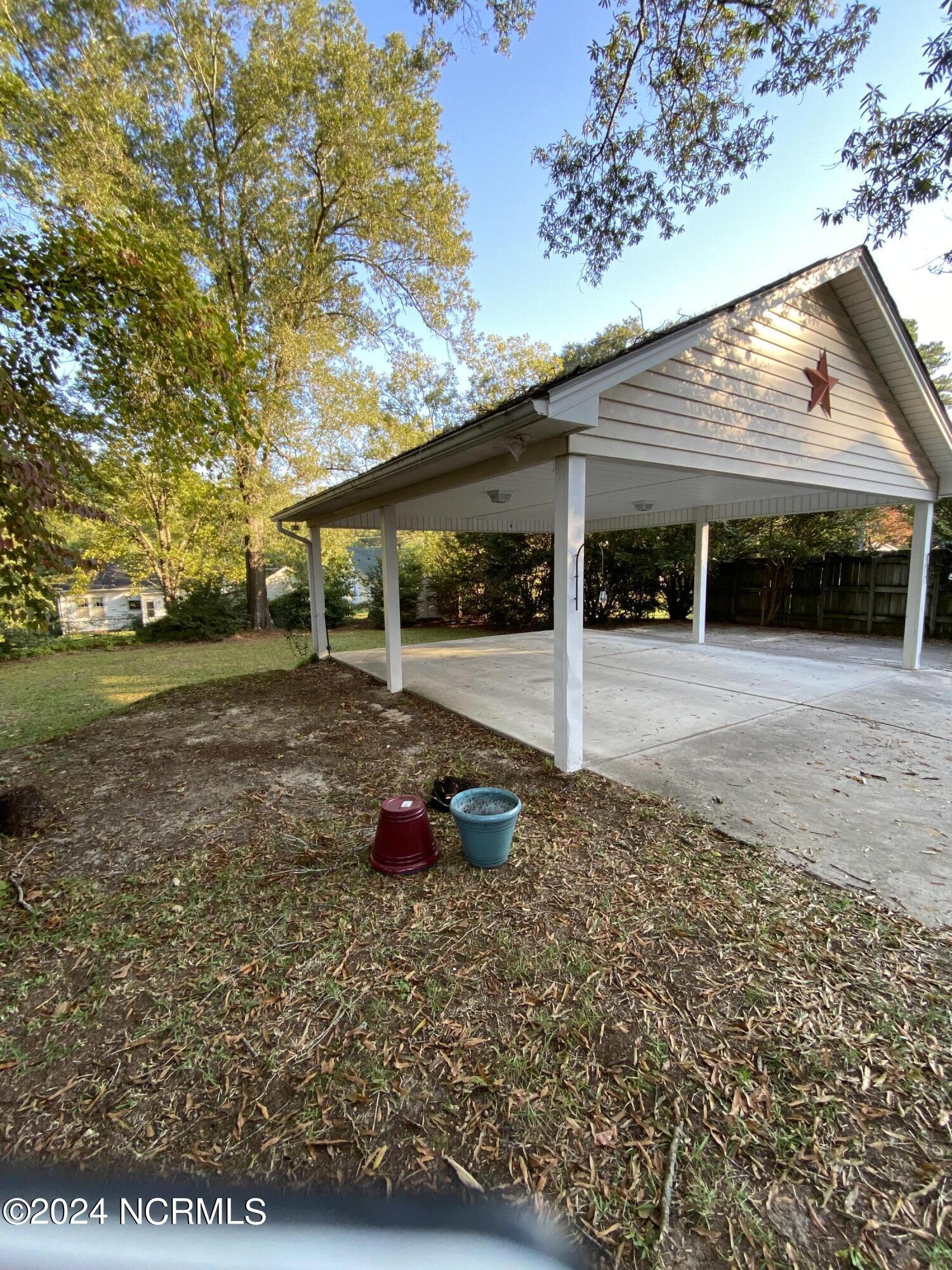 1201 Fayetteville Road Property Photo 4