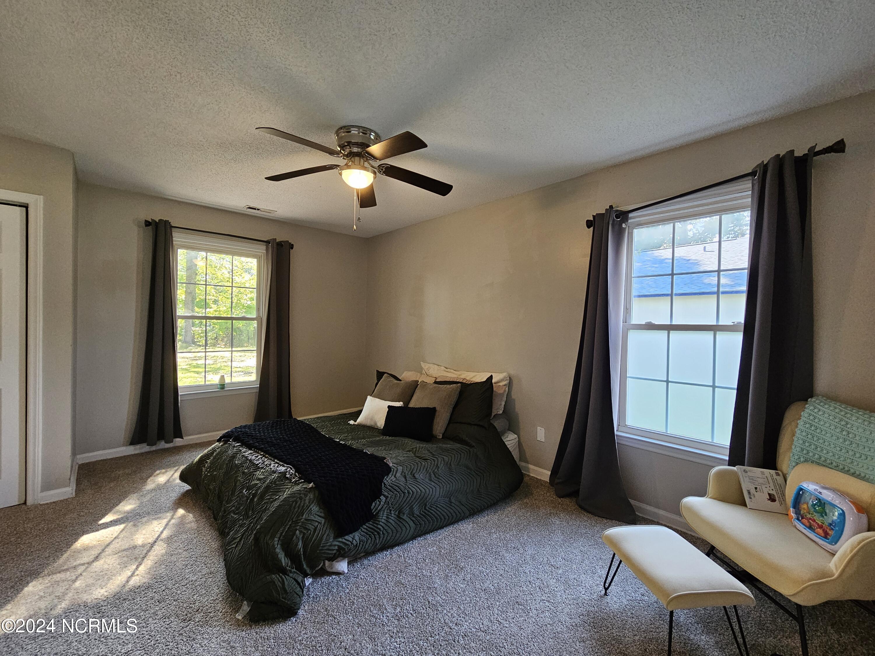 410 Hunting Green Drive Property Photo 23