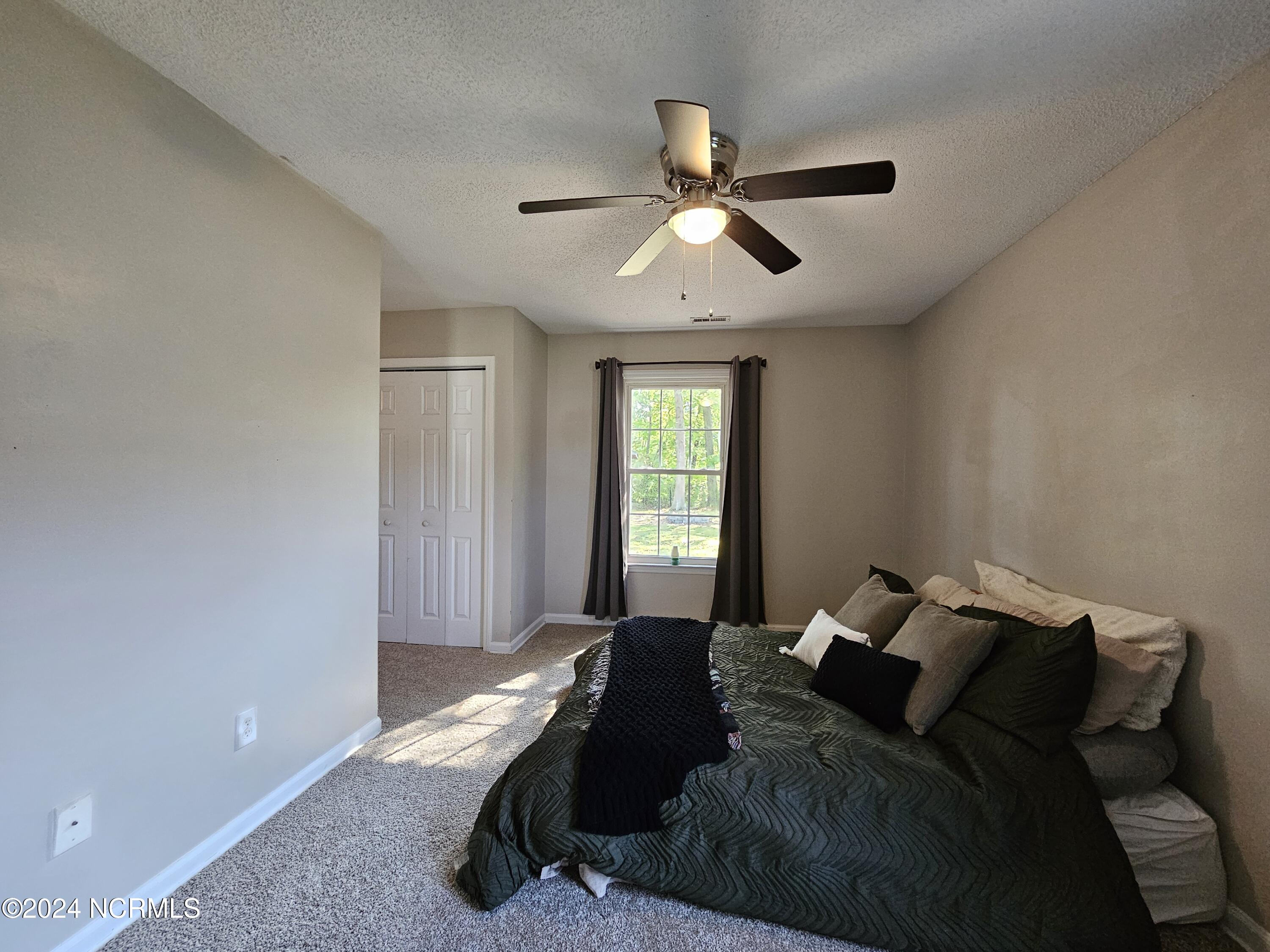 410 Hunting Green Drive Property Photo 24