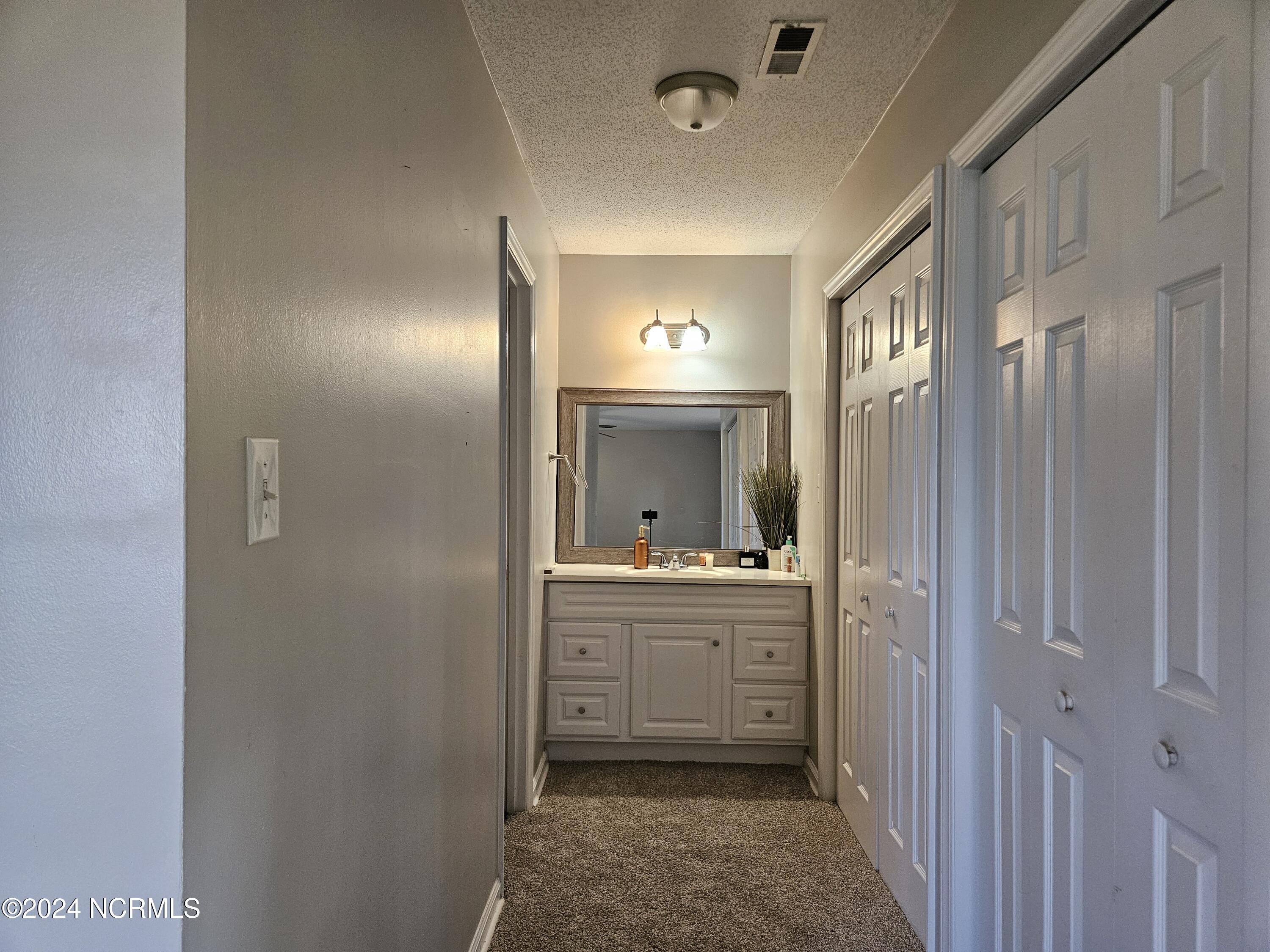 410 Hunting Green Drive Property Photo 26