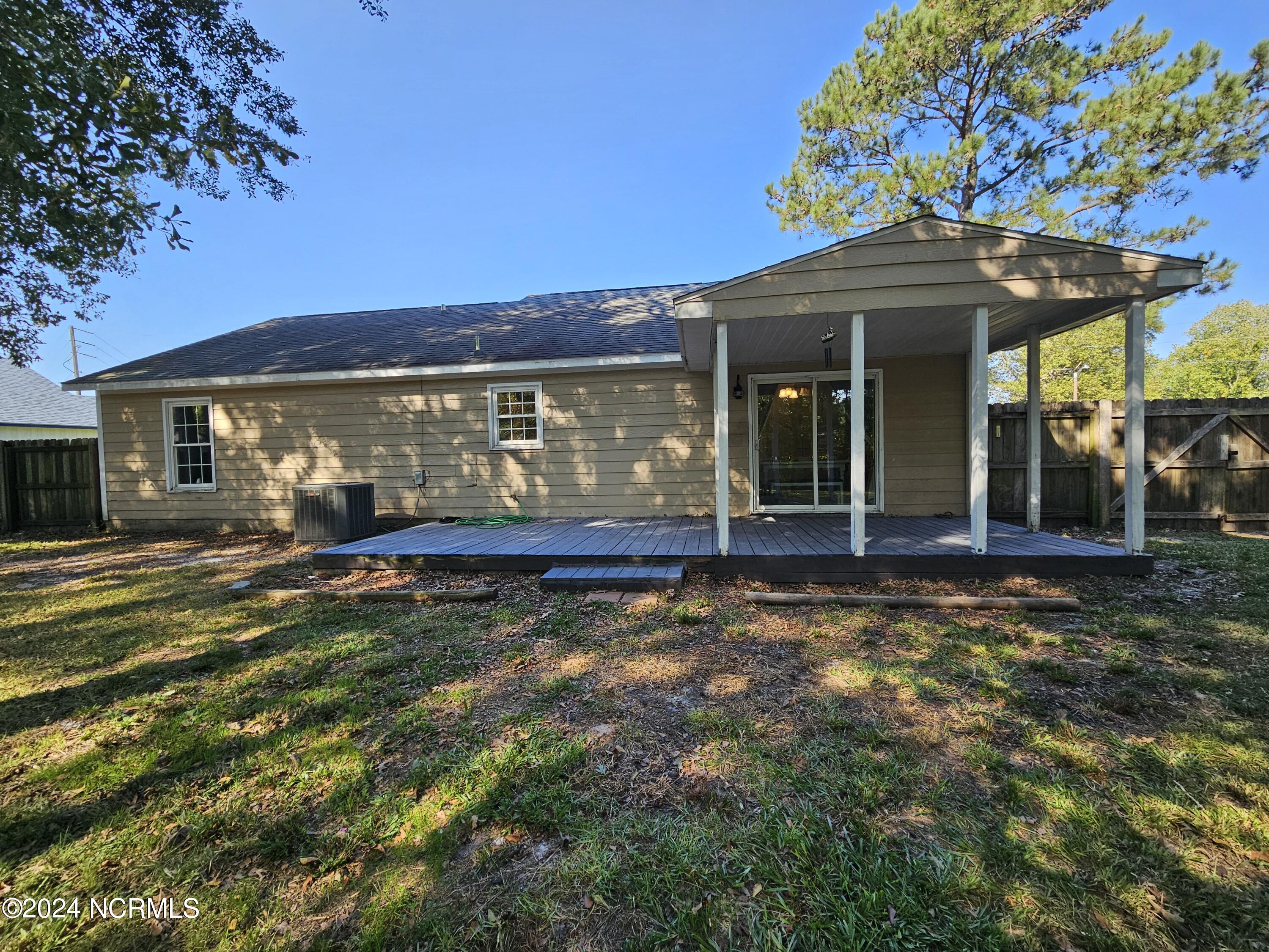 410 Hunting Green Drive Property Photo 34