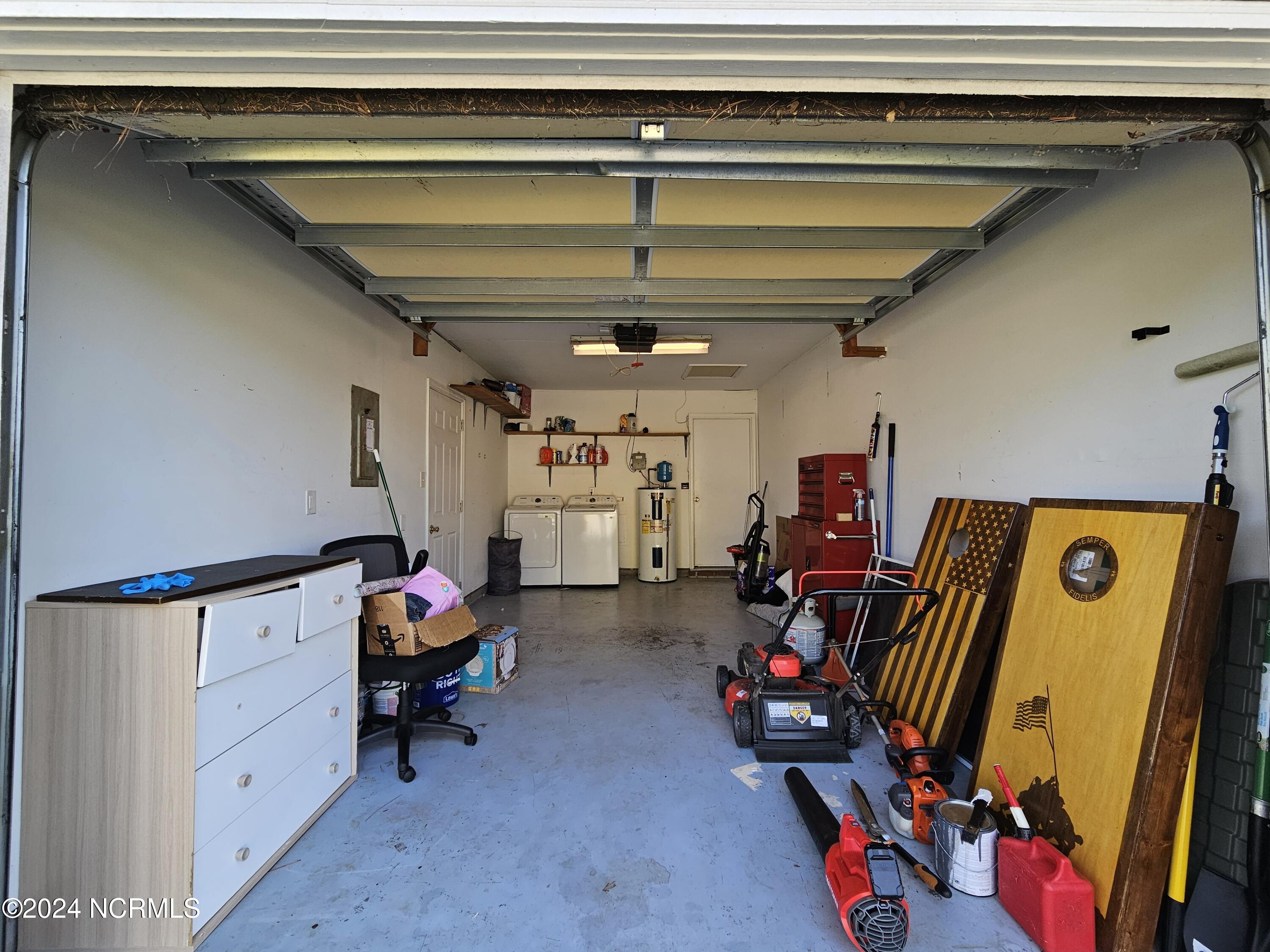 410 Hunting Green Drive Property Photo 36