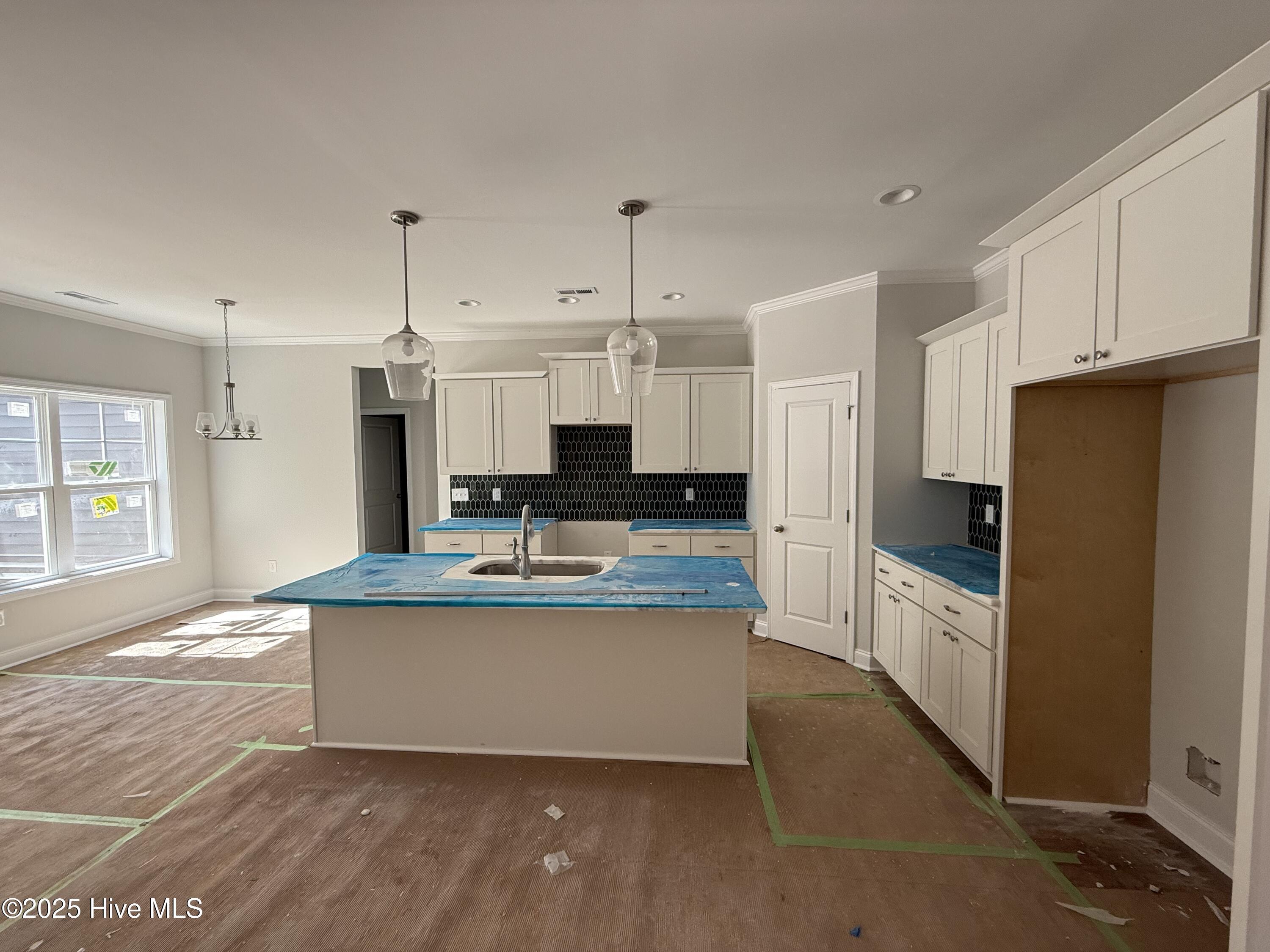 1235 Ring Road Property Photo 21