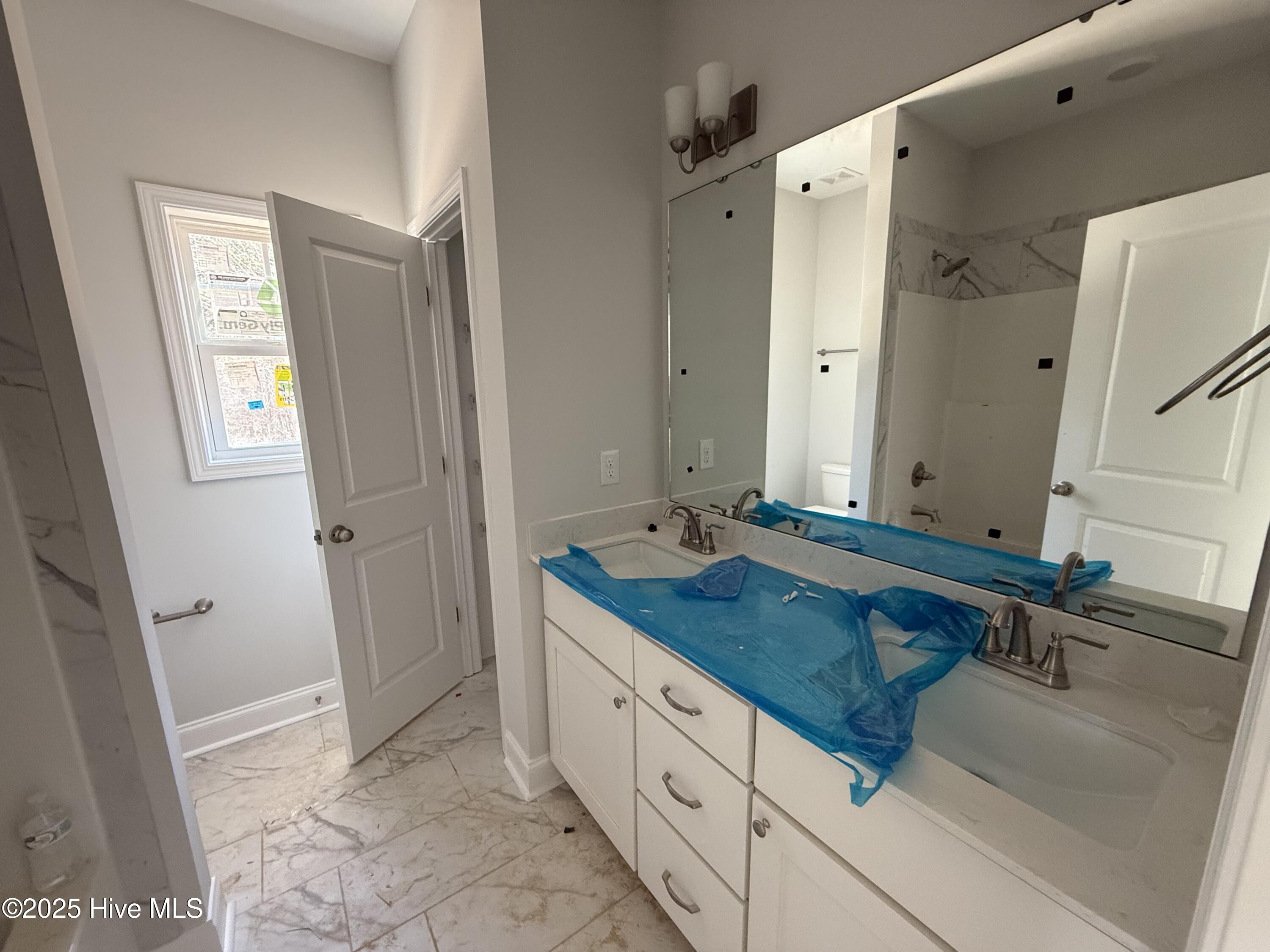 1235 Ring Road Property Photo 24