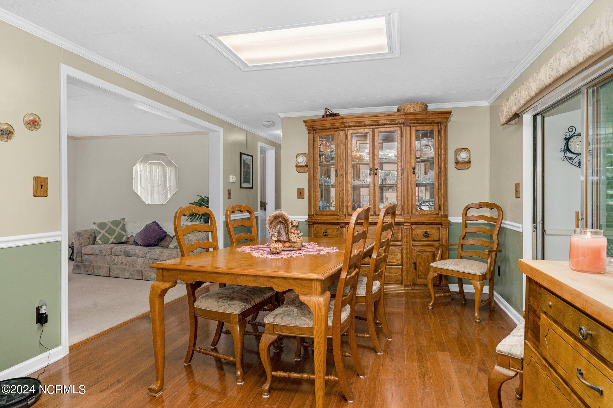 4757 Oakwood Drive Property Photo 9