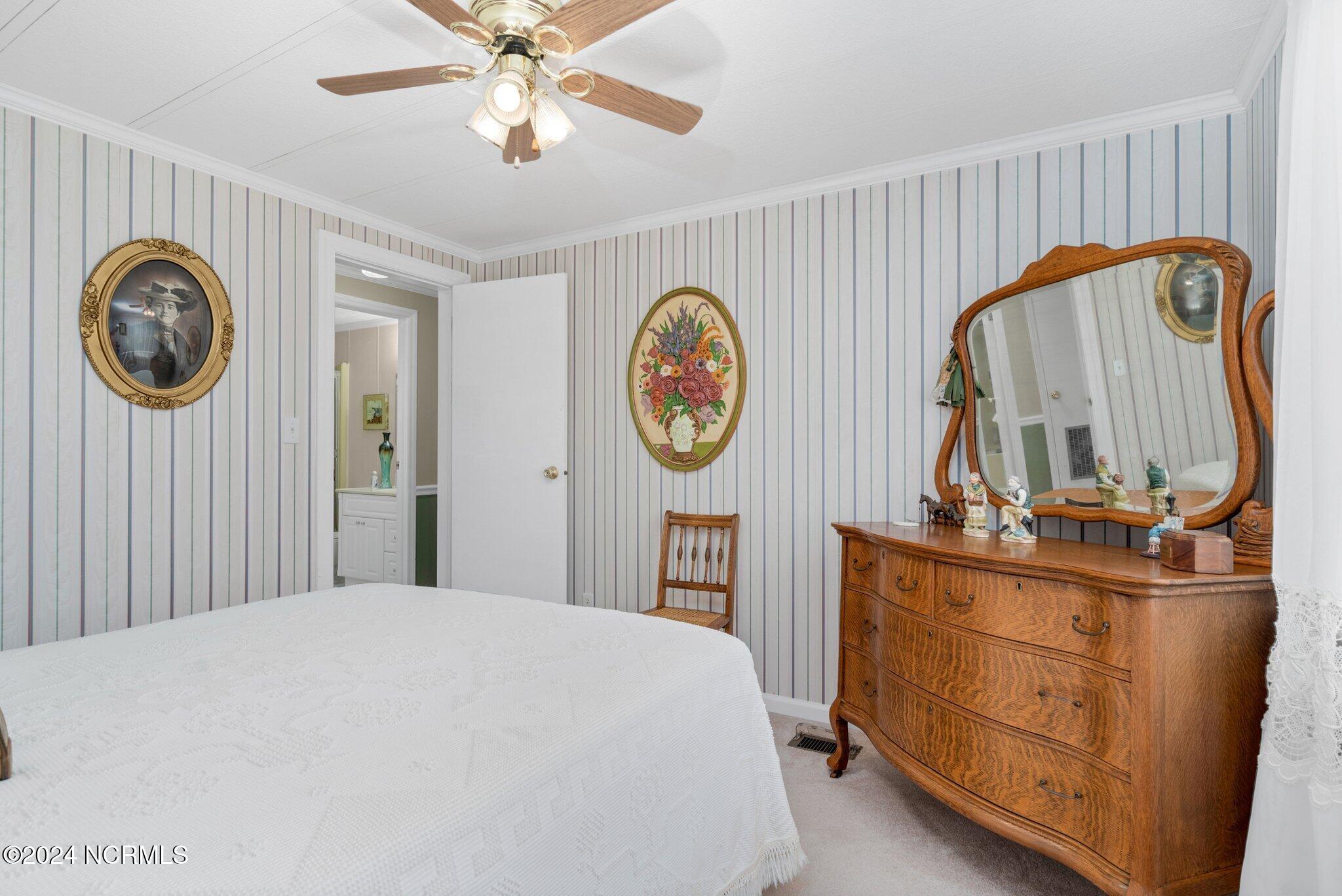 4757 Oakwood Drive Property Photo 16