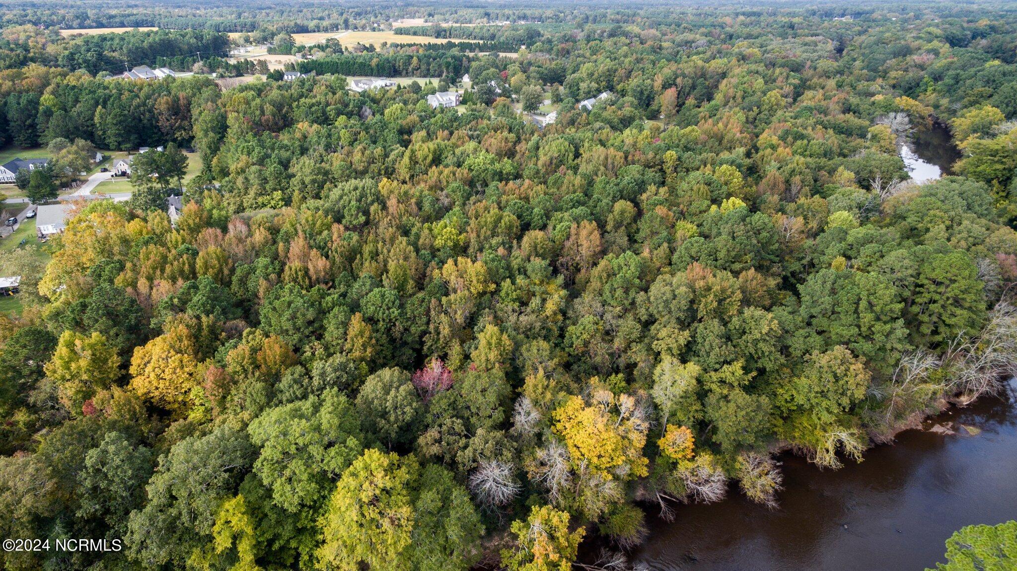 7303 River Glenn Road Property Photo 4