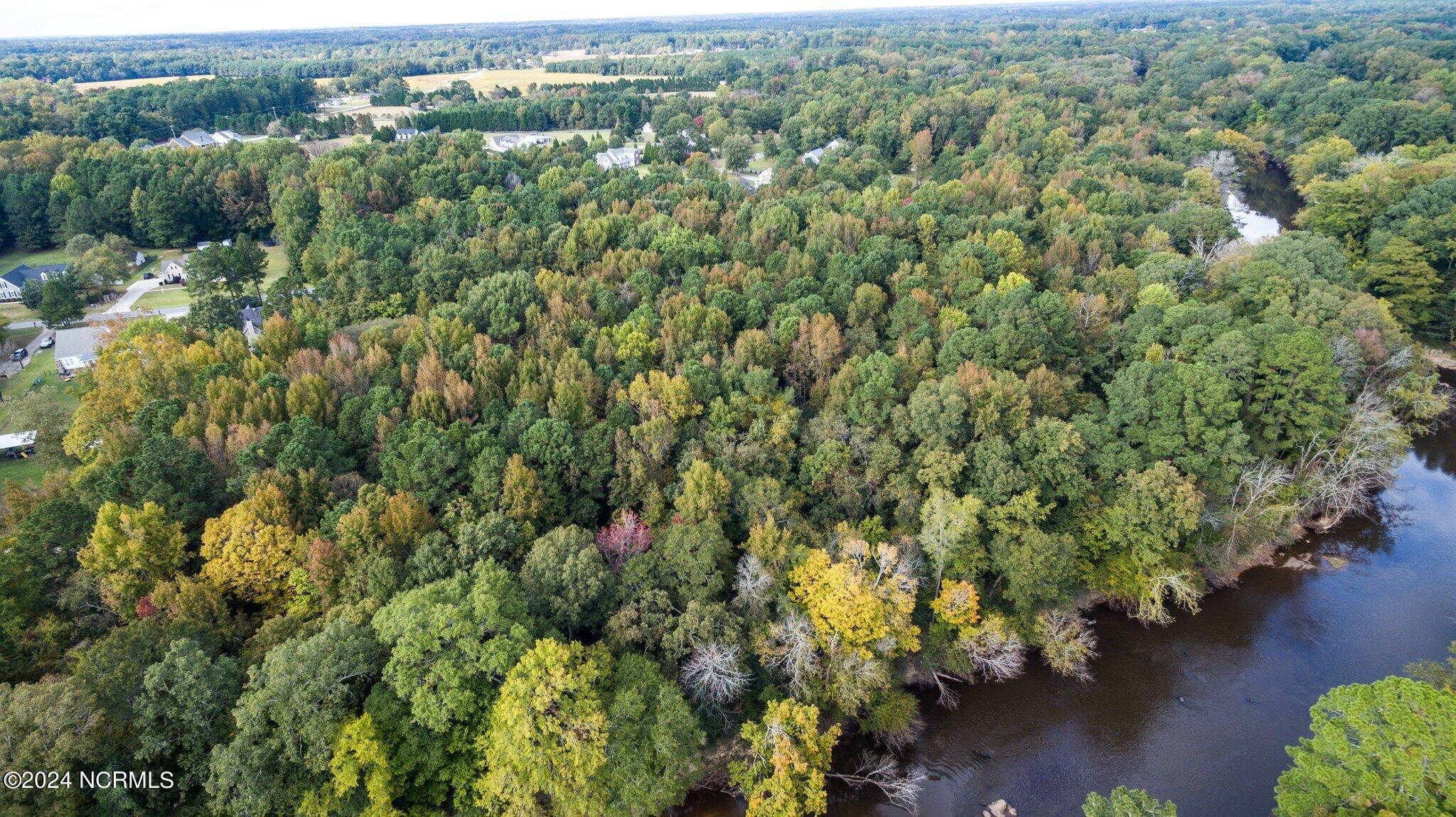 7303 River Glenn Road Property Photo 6
