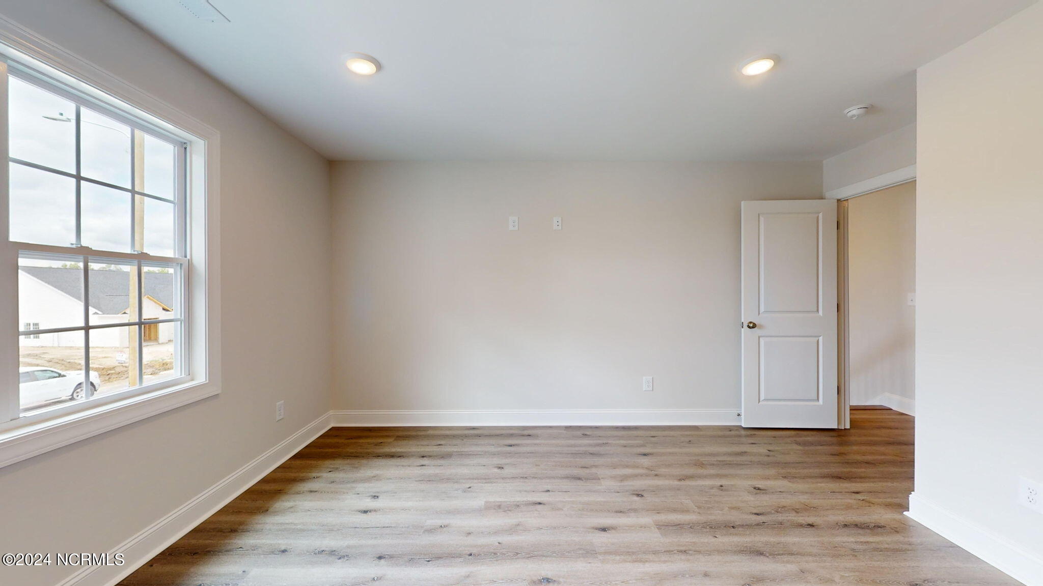 2120 Dartford Drive B Property Photo 20