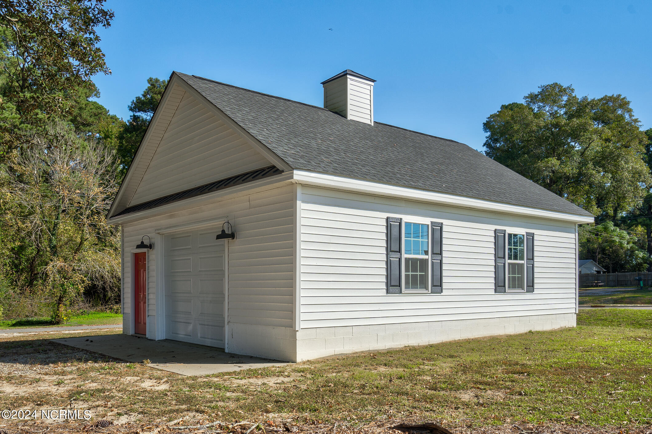 2090 Eastern Avenue Property Photo 13