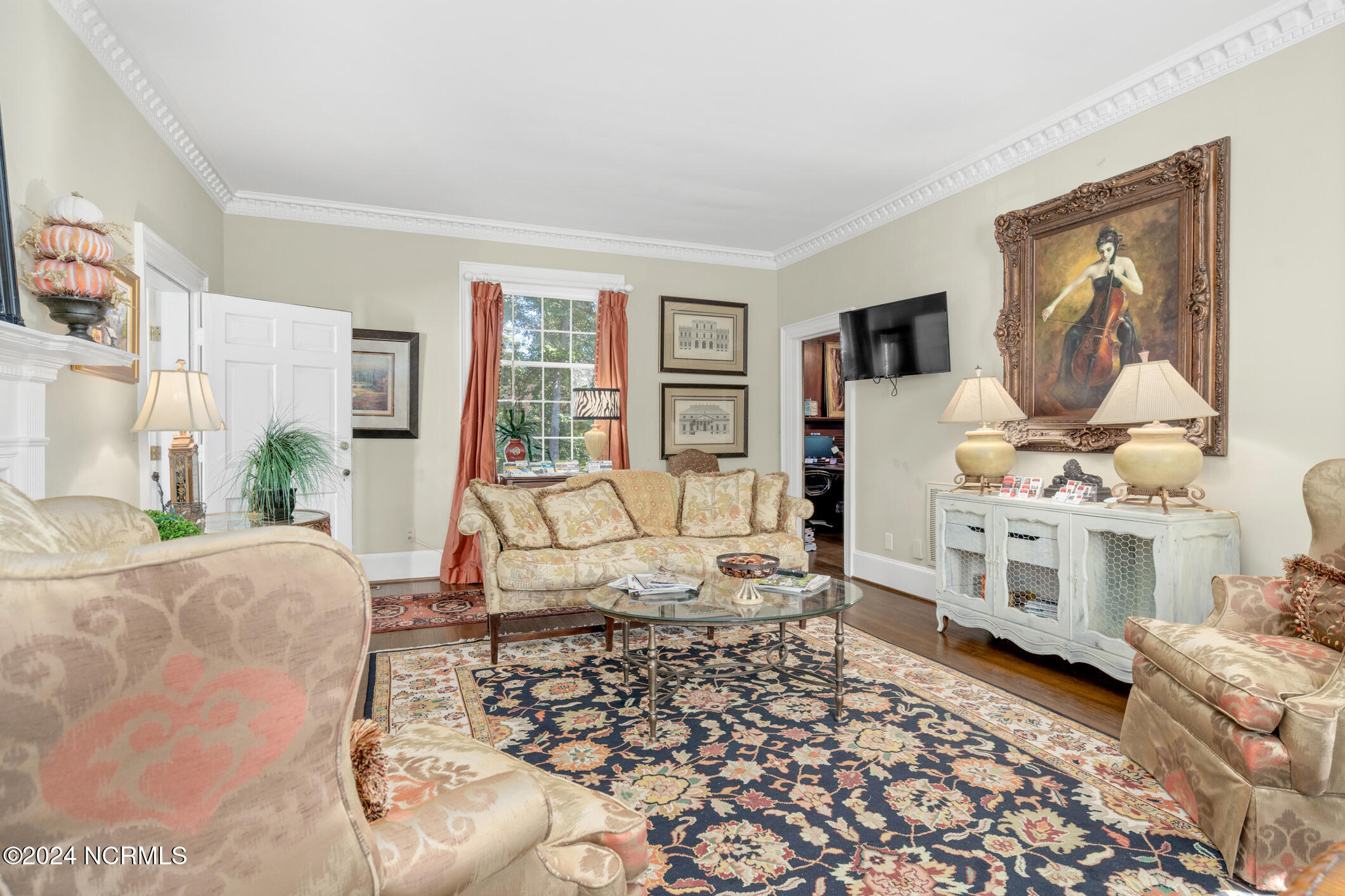 2090 Eastern Avenue Property Photo 19