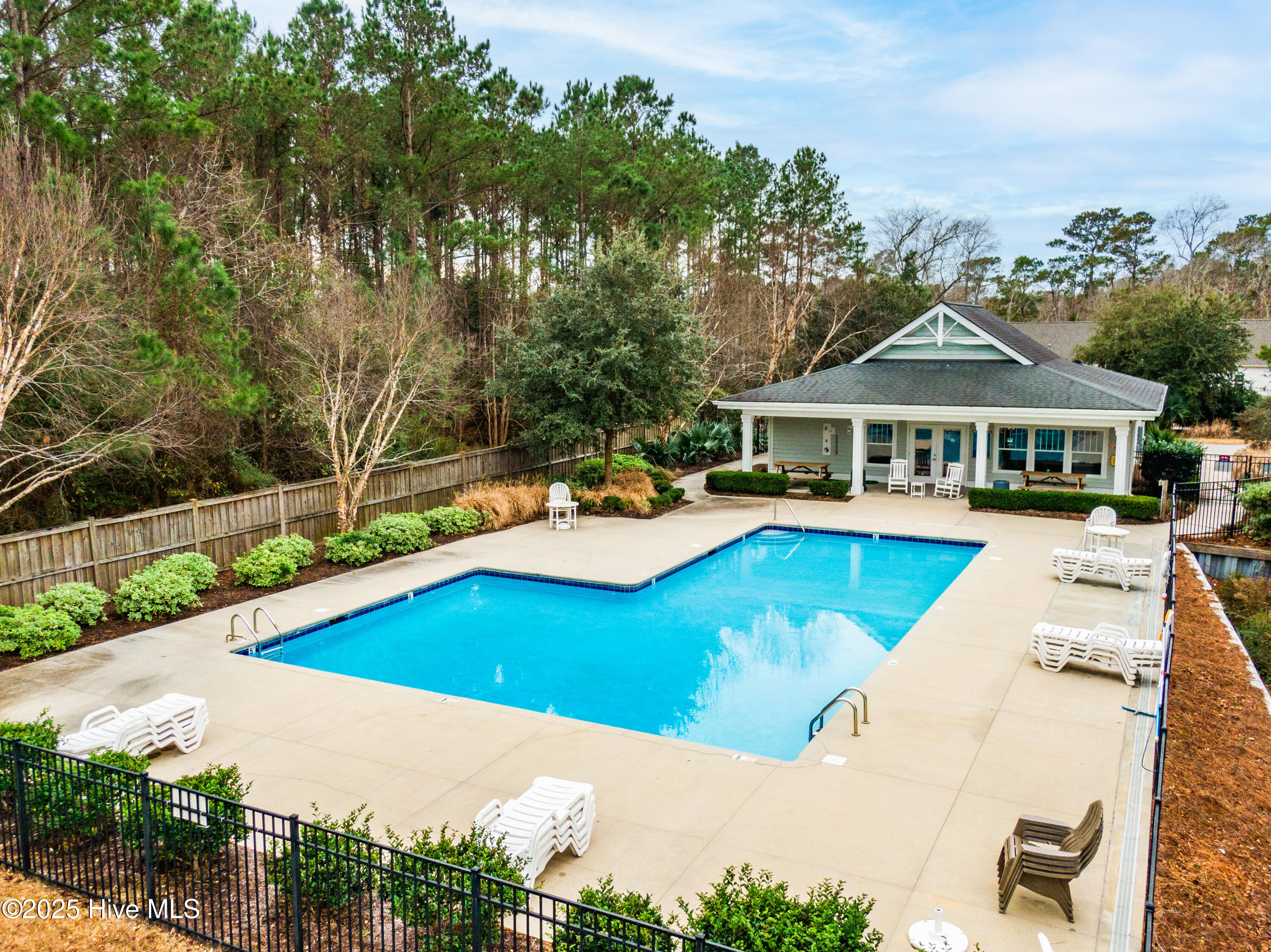 696 Majestic Oaks Drive Property Photo 45