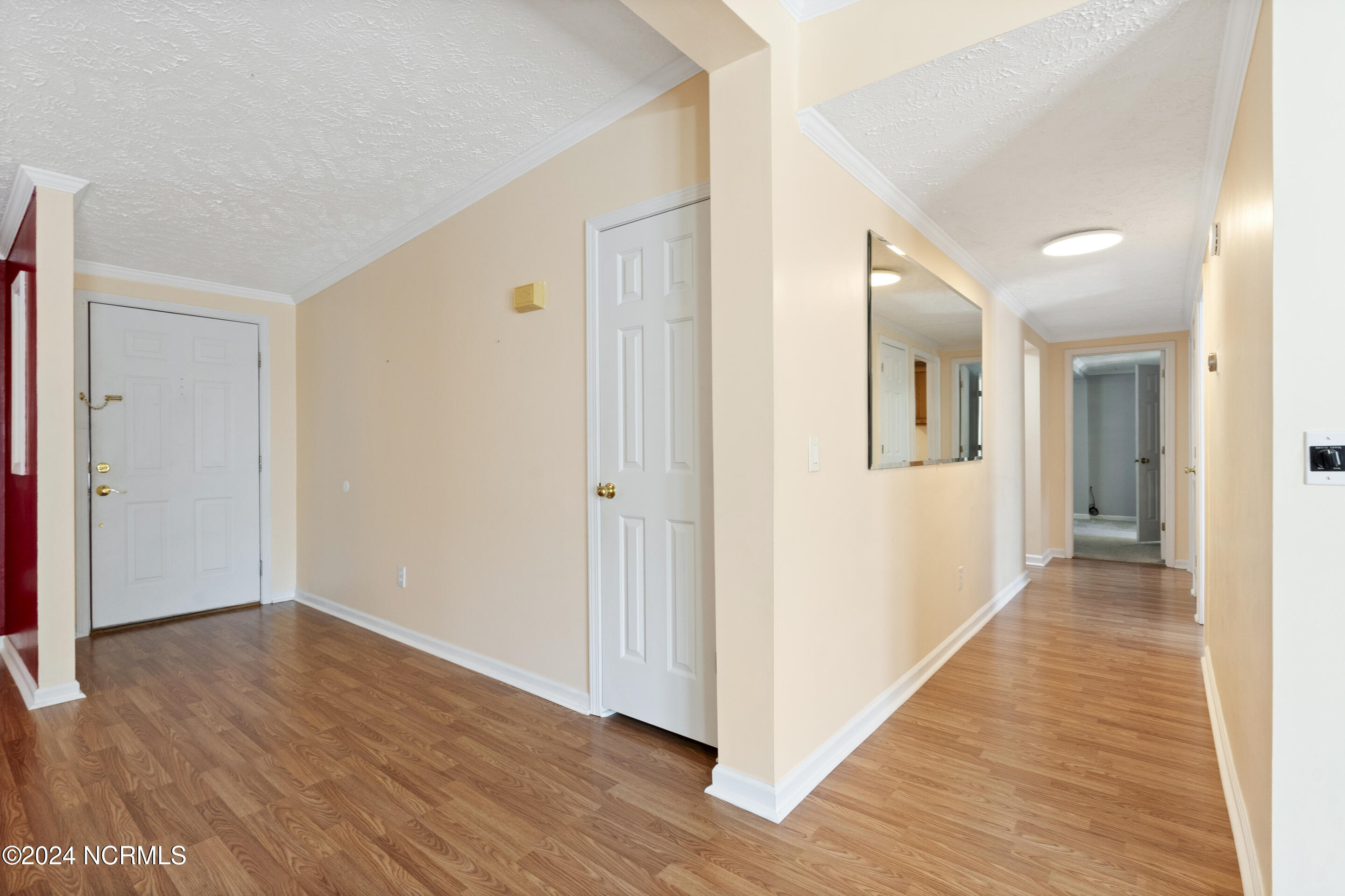 9361 Holbrook Drive Property Photo 9