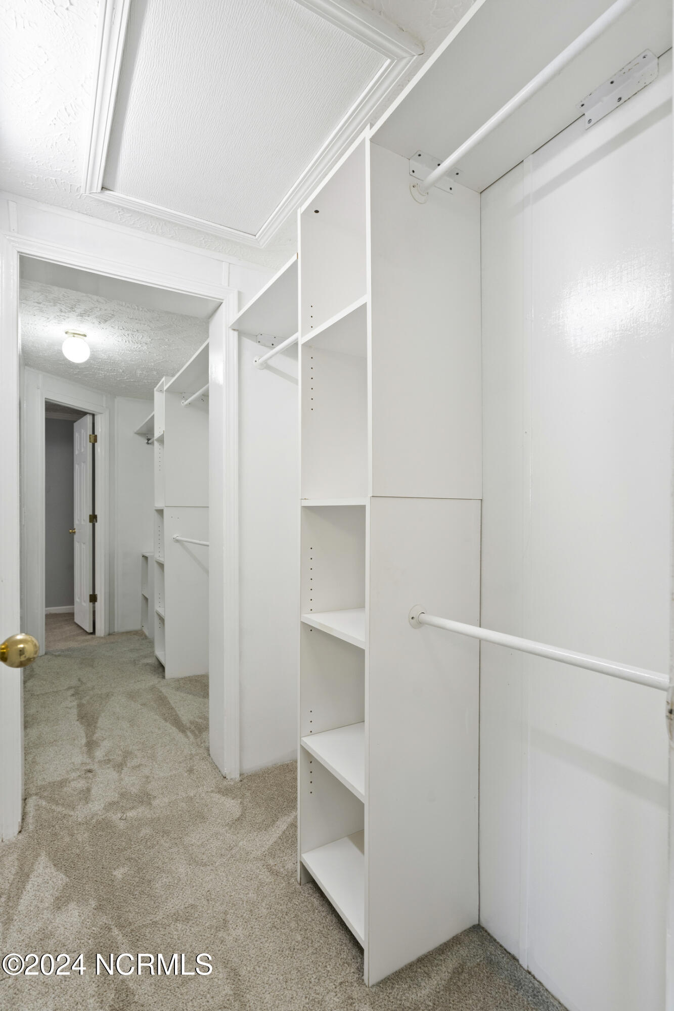 9361 Holbrook Drive Property Photo 35