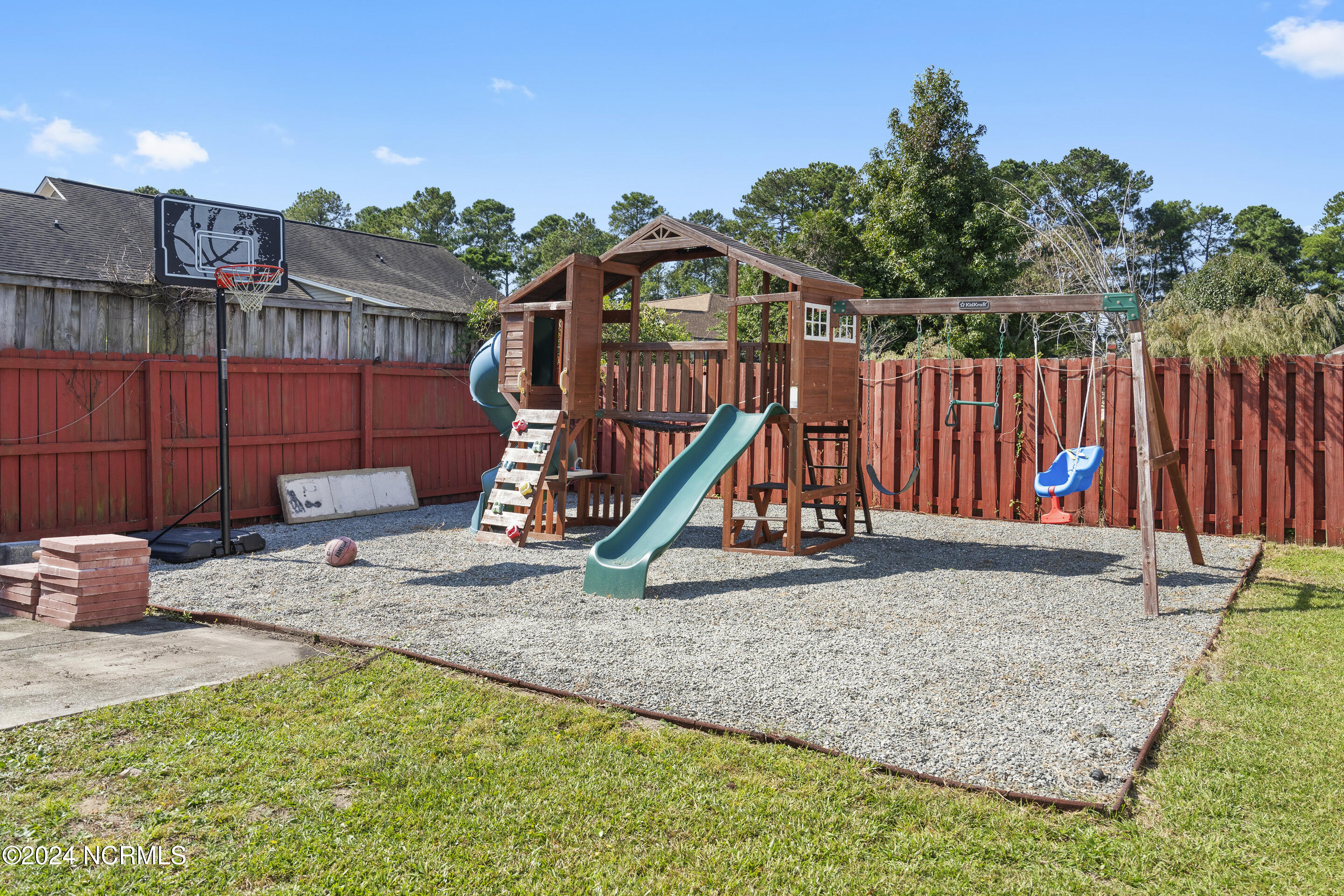 9361 Holbrook Drive Property Photo 42