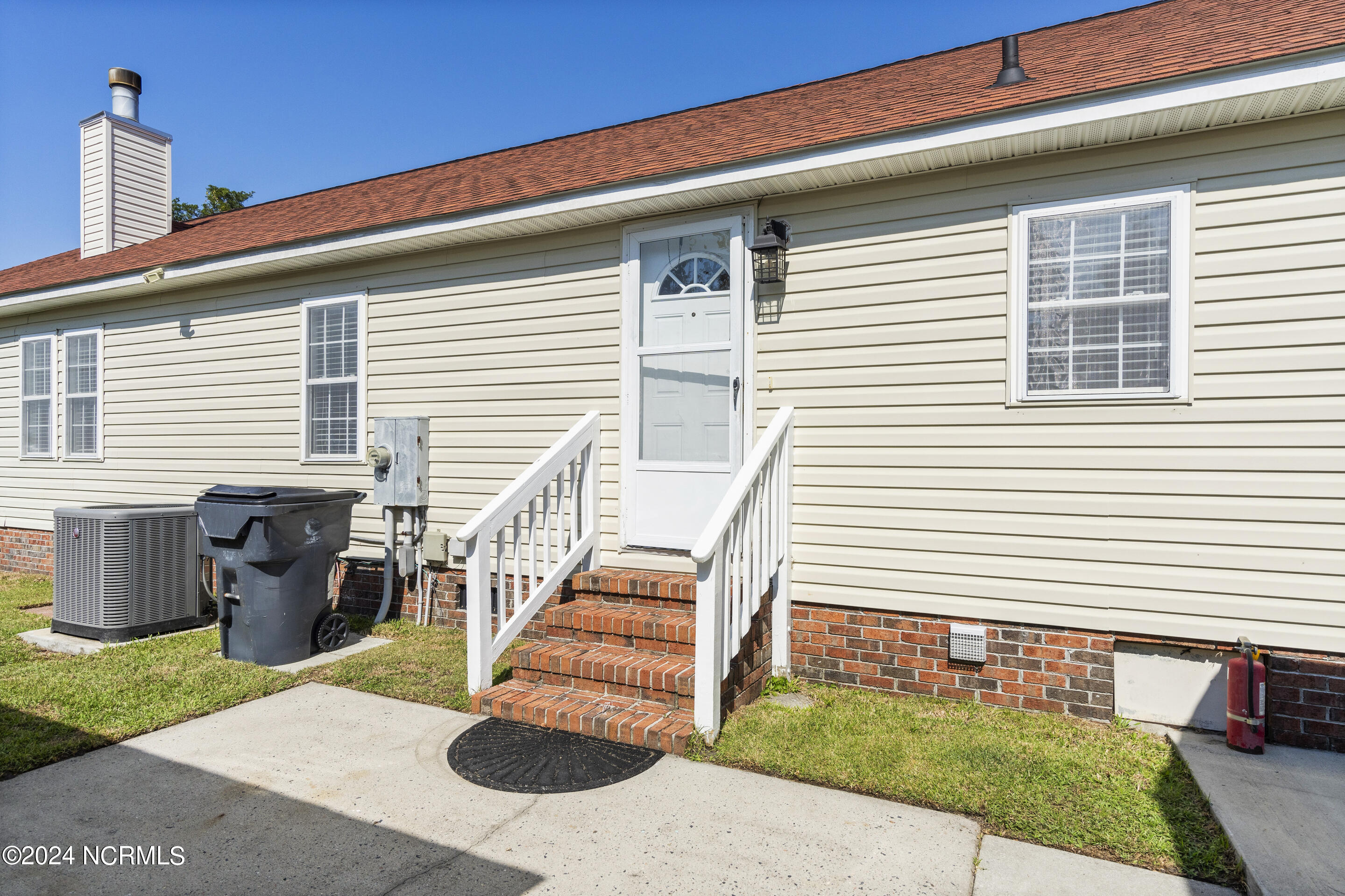 9361 Holbrook Drive Property Photo 48