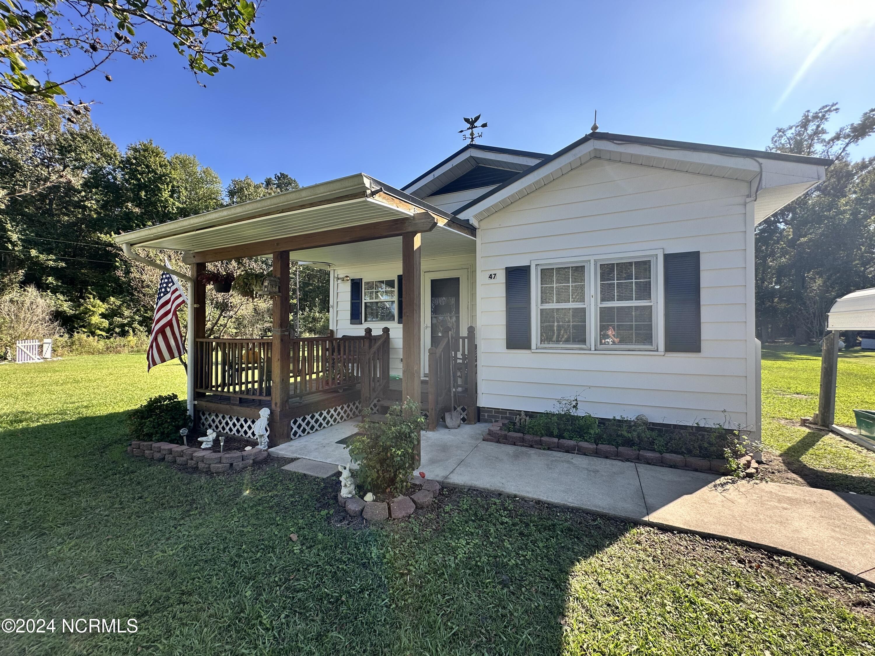 47 Litchfield Road Property Photo