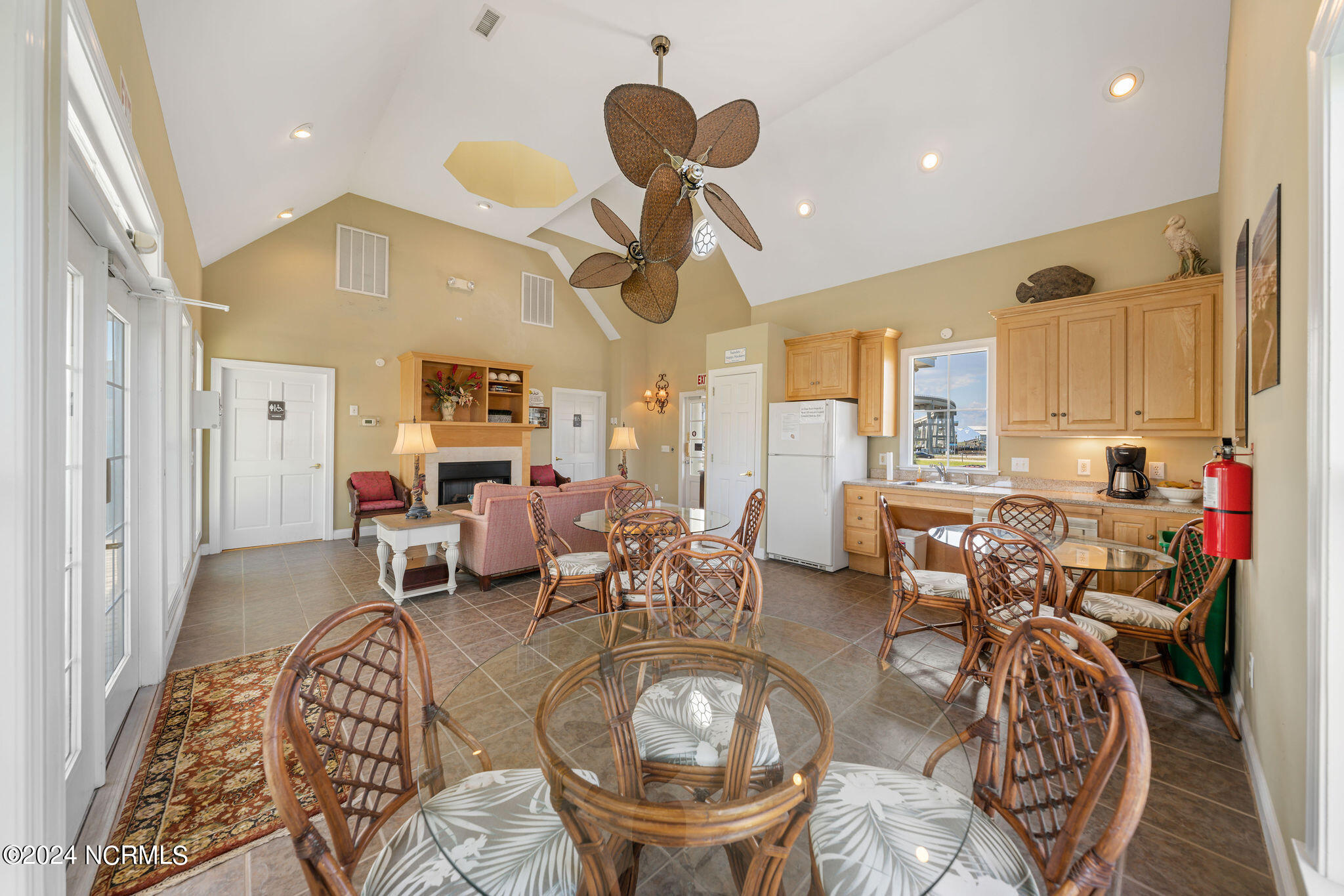 3828 Courtenay Drive Property Photo 103