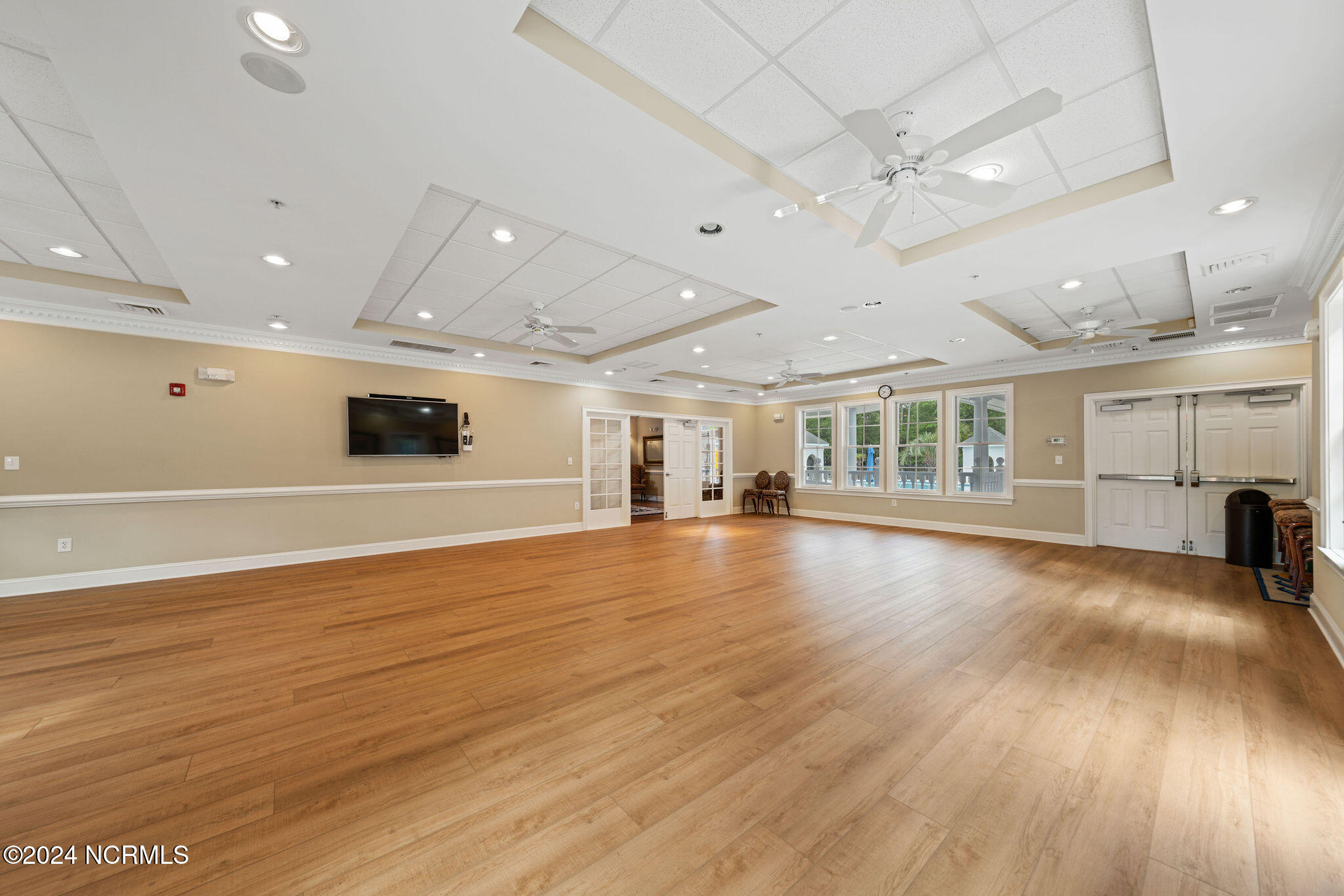 3828 Courtenay Drive Property Photo 120