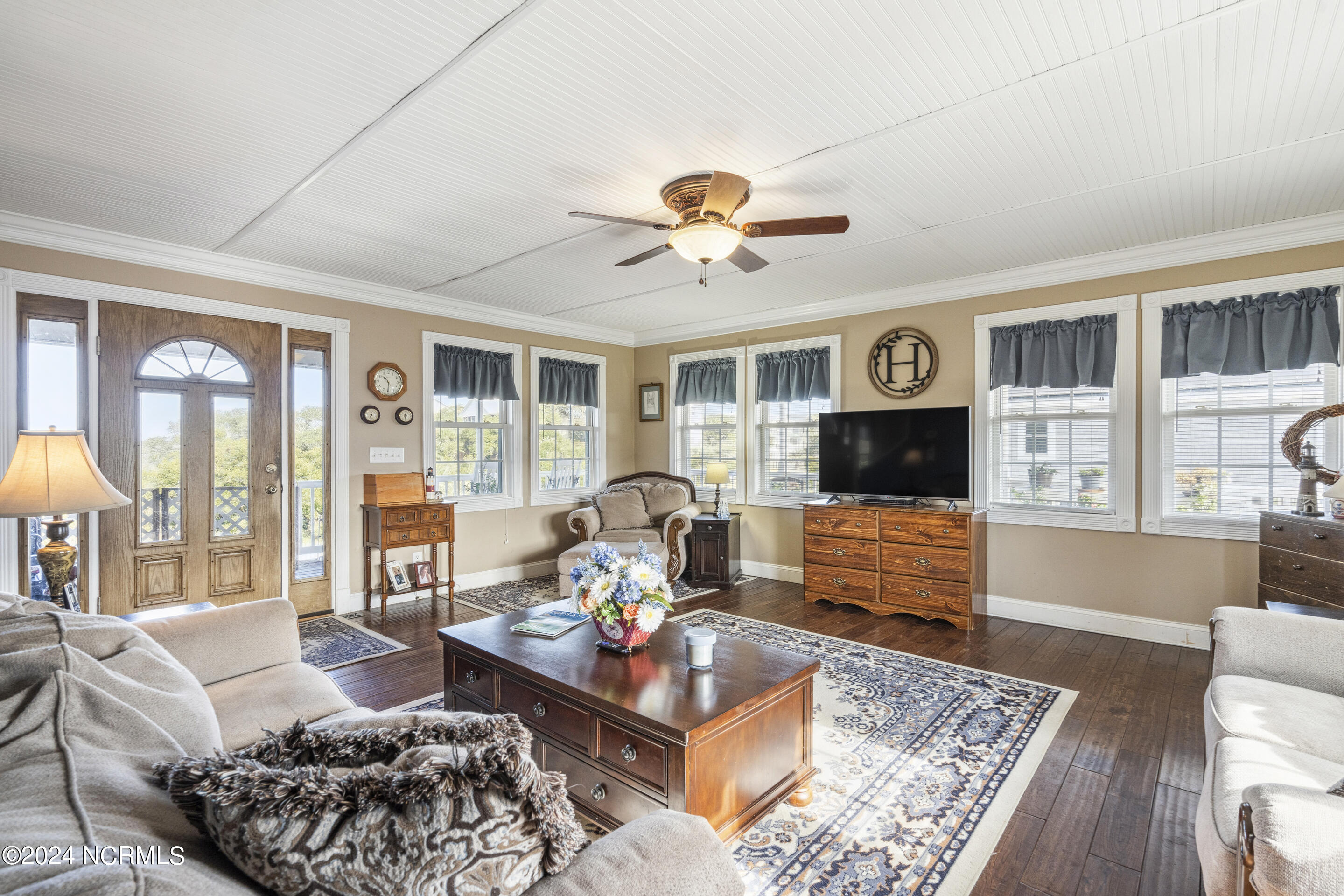 1103 S Topsail Drive Property Photo 13