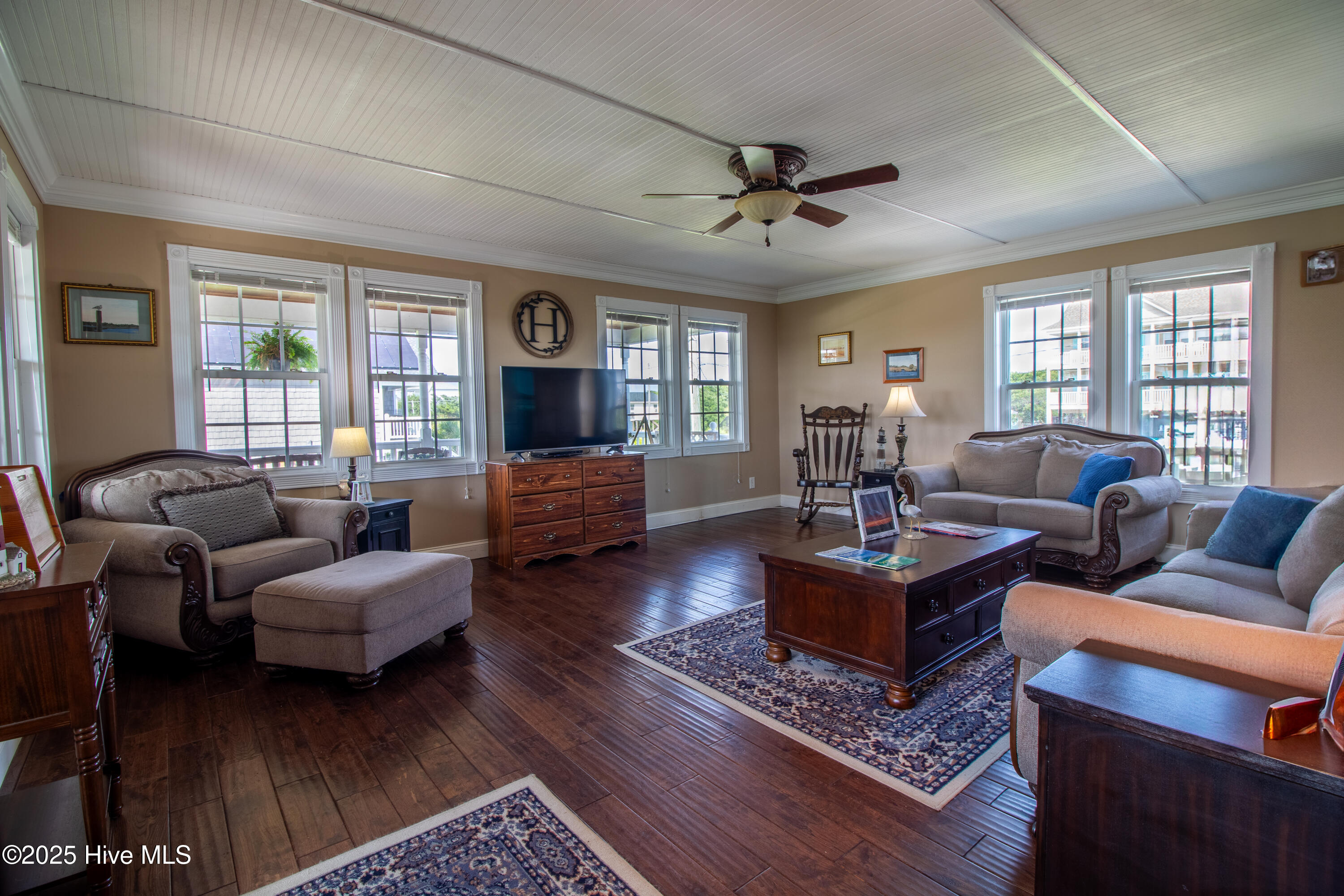 1103 S Topsail Drive Property Photo 14