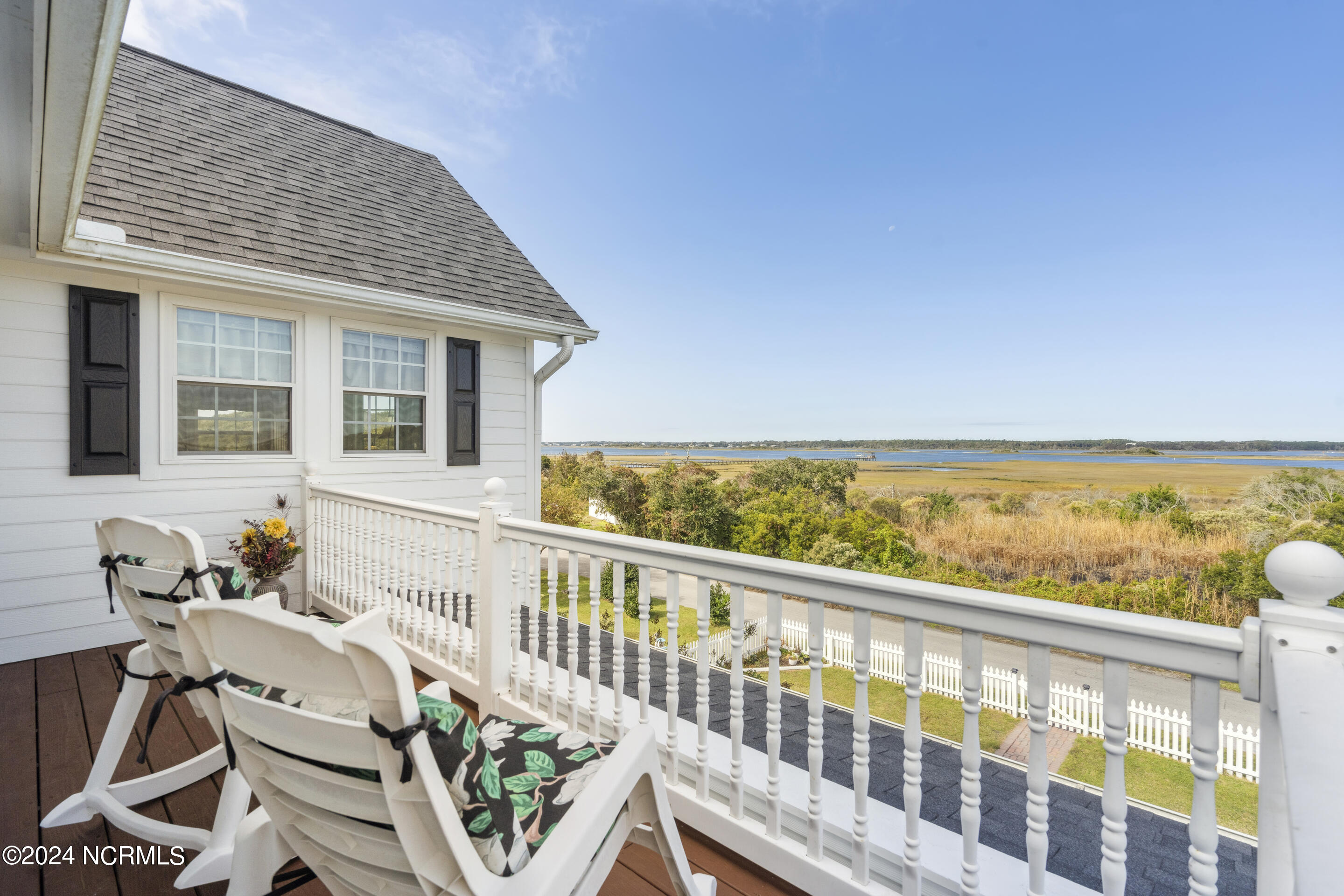 1103 S Topsail Drive Property Photo 46