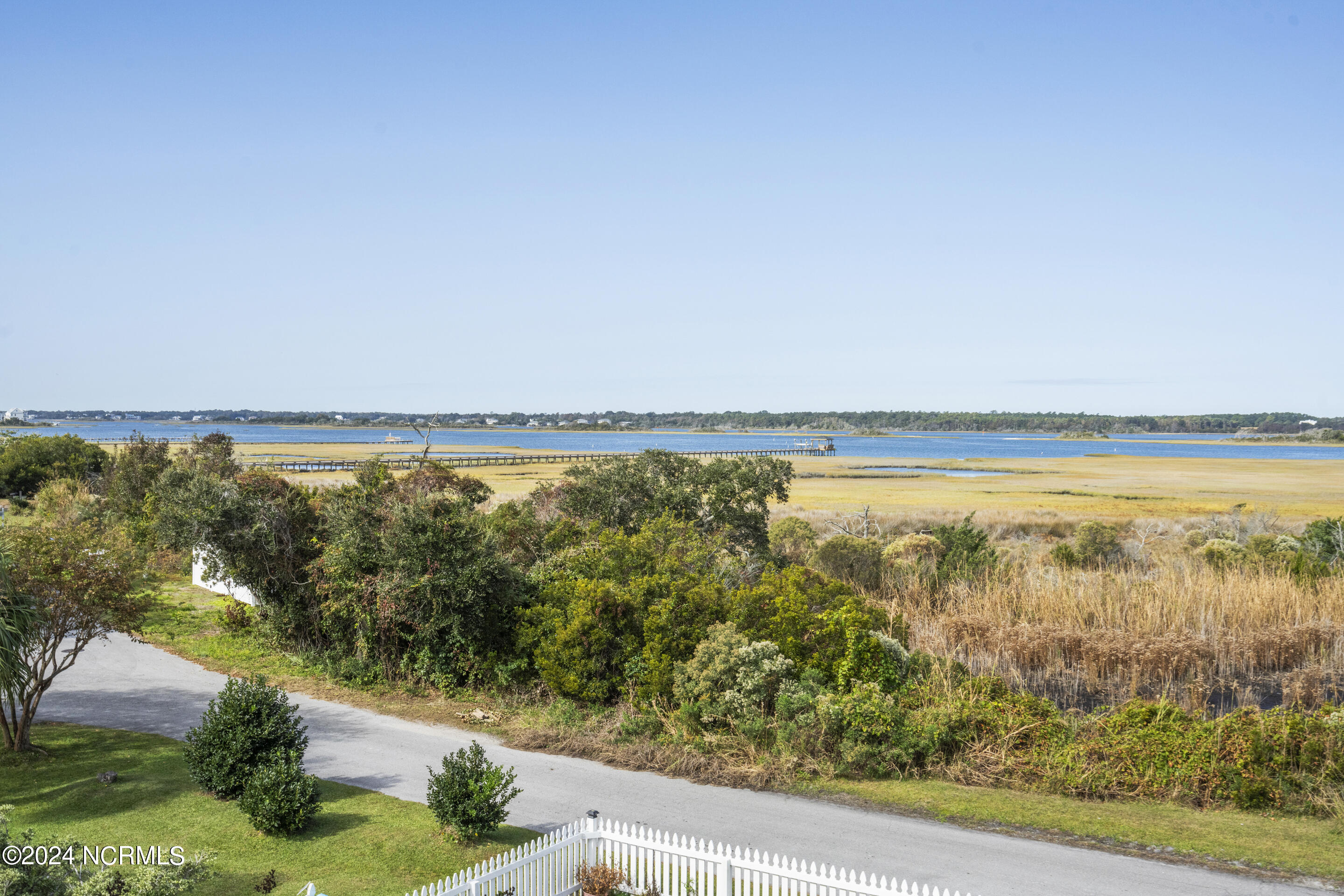 1103 S Topsail Drive Property Photo 50