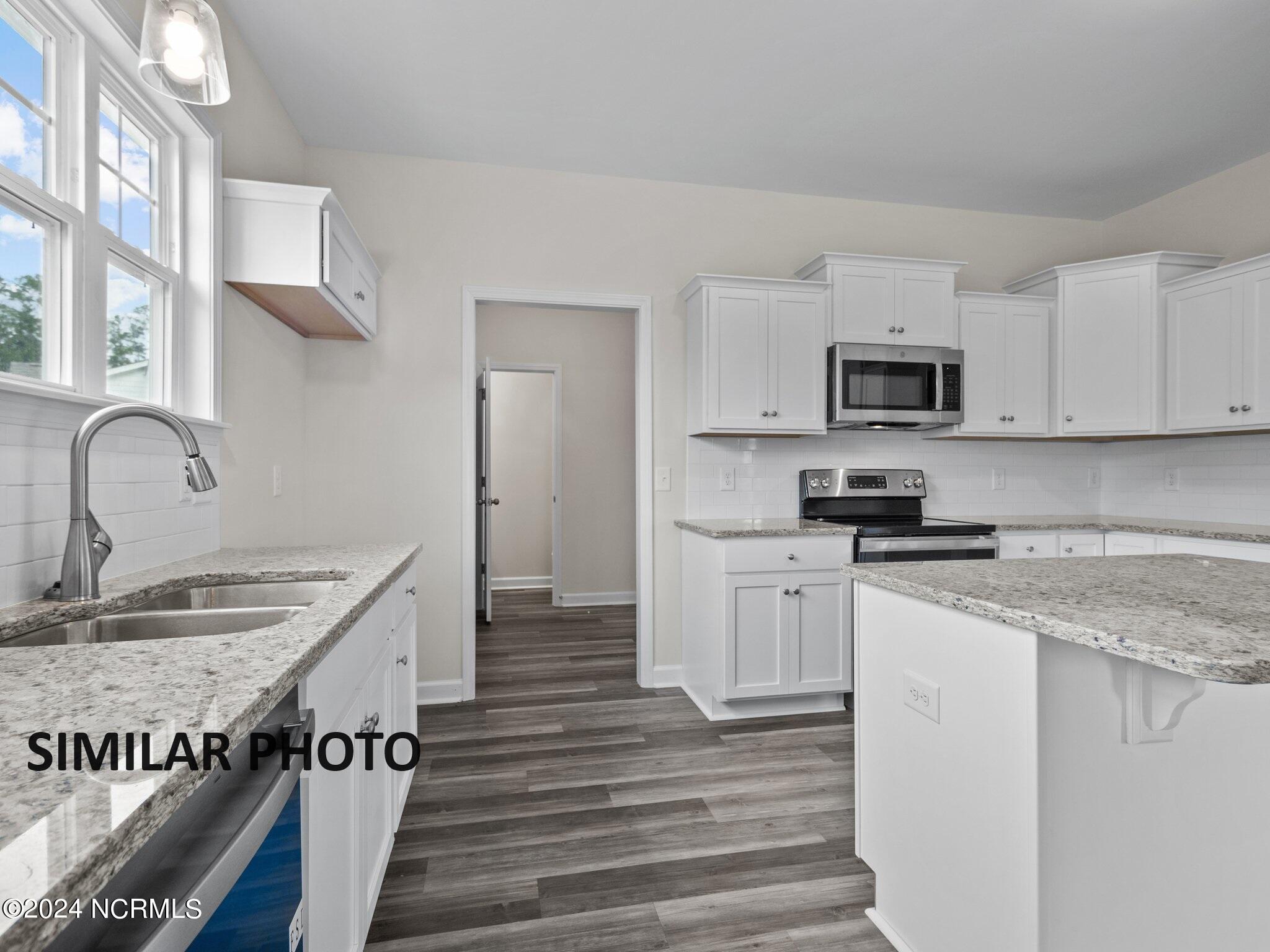 171 Vista Cay Drive Property Photo 8