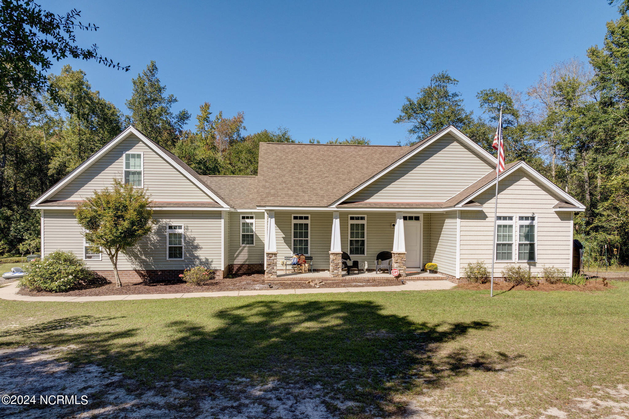310 Meeks Creek Drive Property Photo 1
