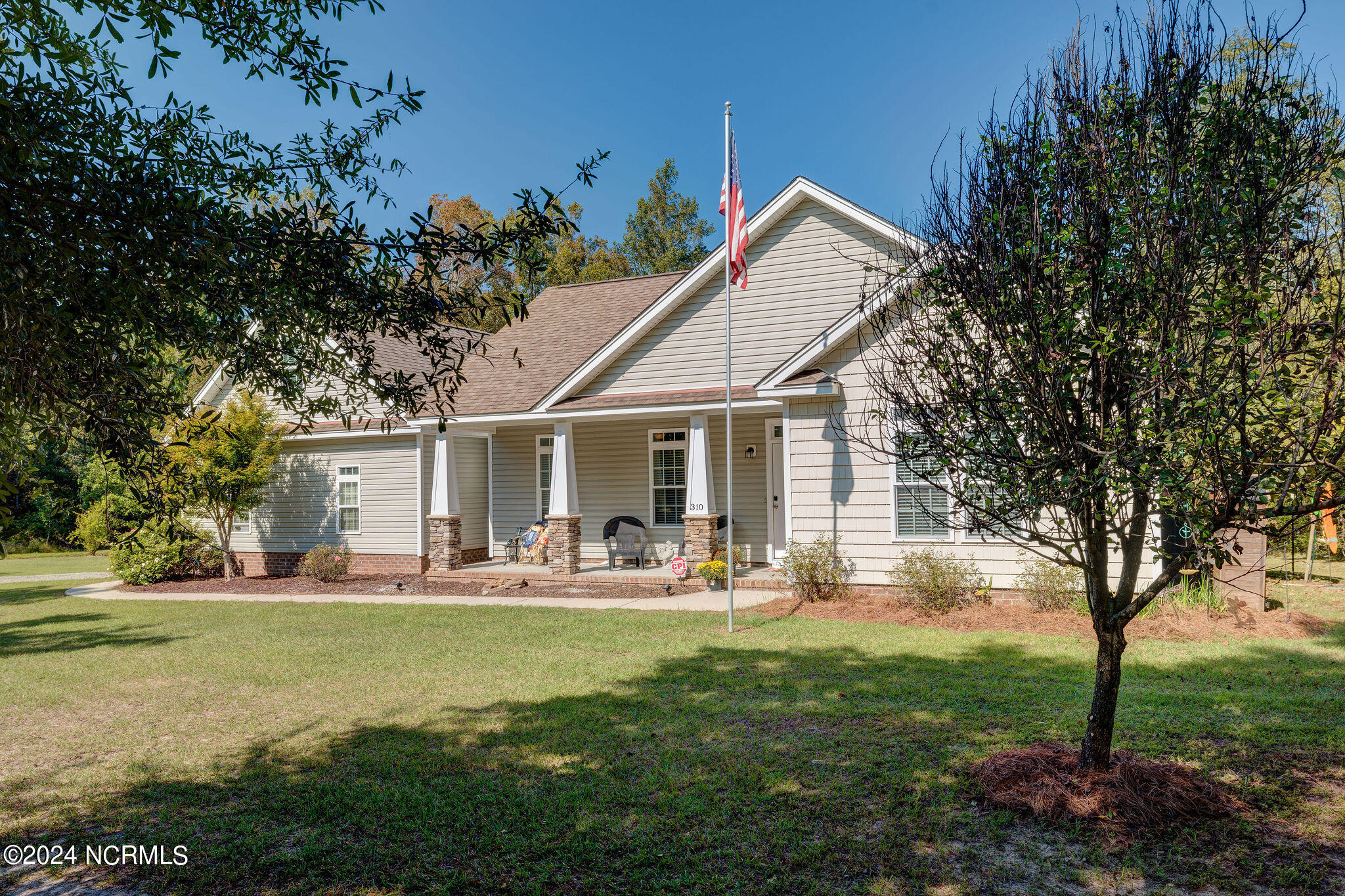 310 Meeks Creek Drive Property Photo 13