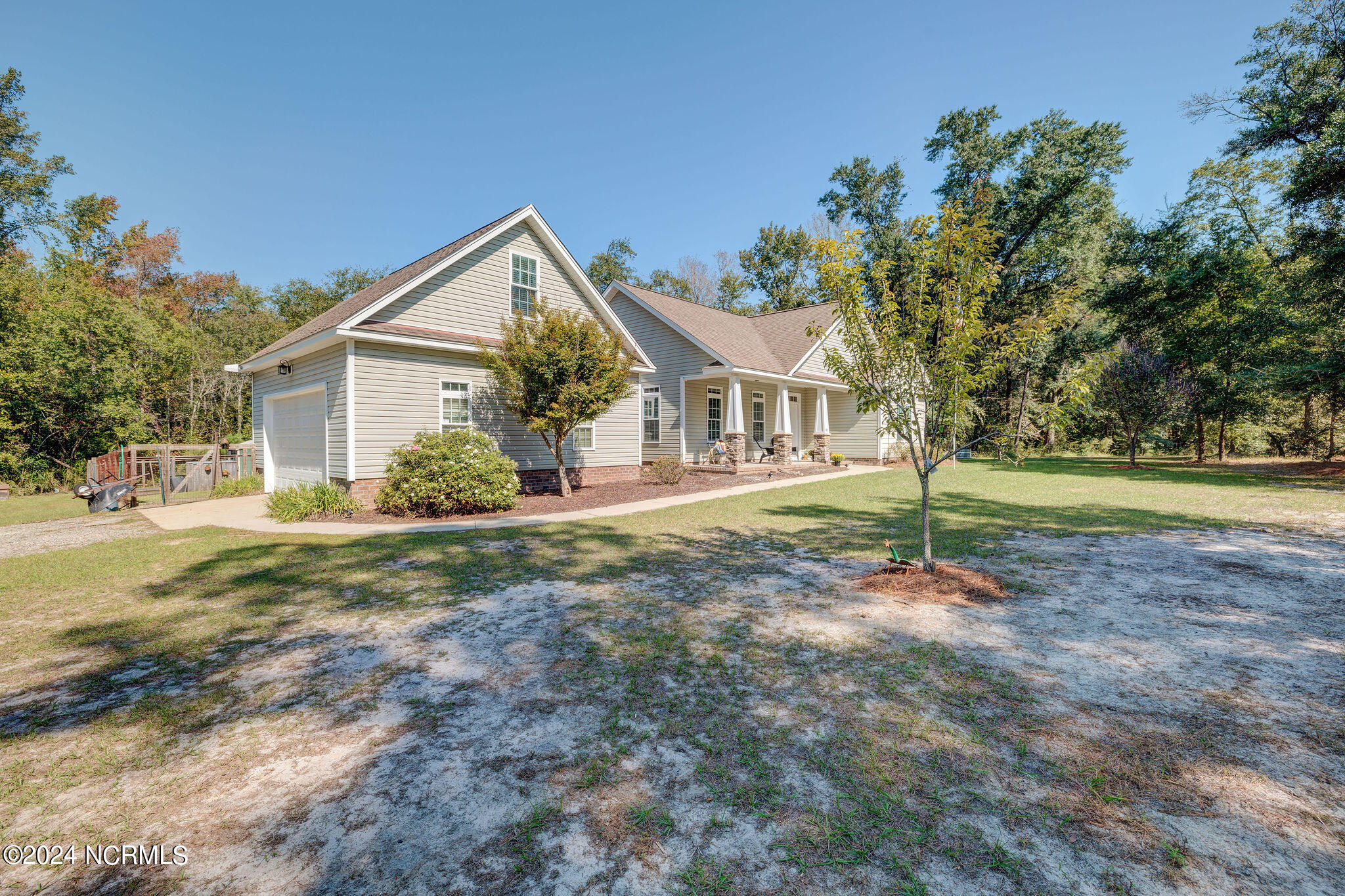 310 Meeks Creek Drive Property Photo 19