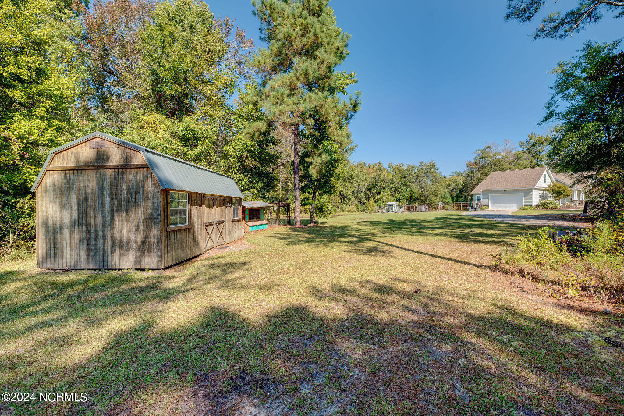 310 Meeks Creek Drive Property Photo 21