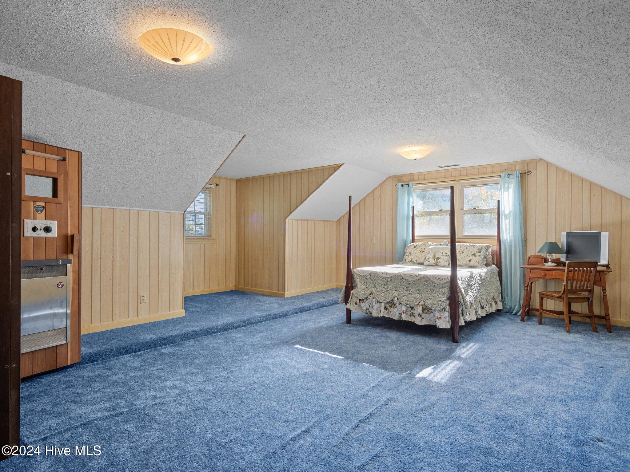 403 W Spring Street Property Photo 47