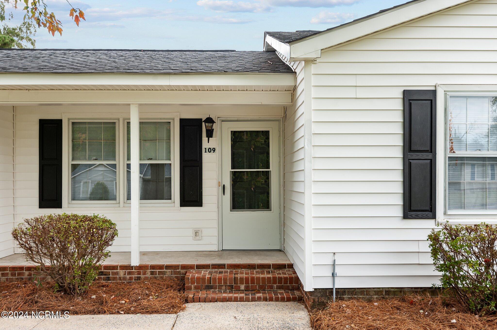 109 Belmont Drive Property Photo 2