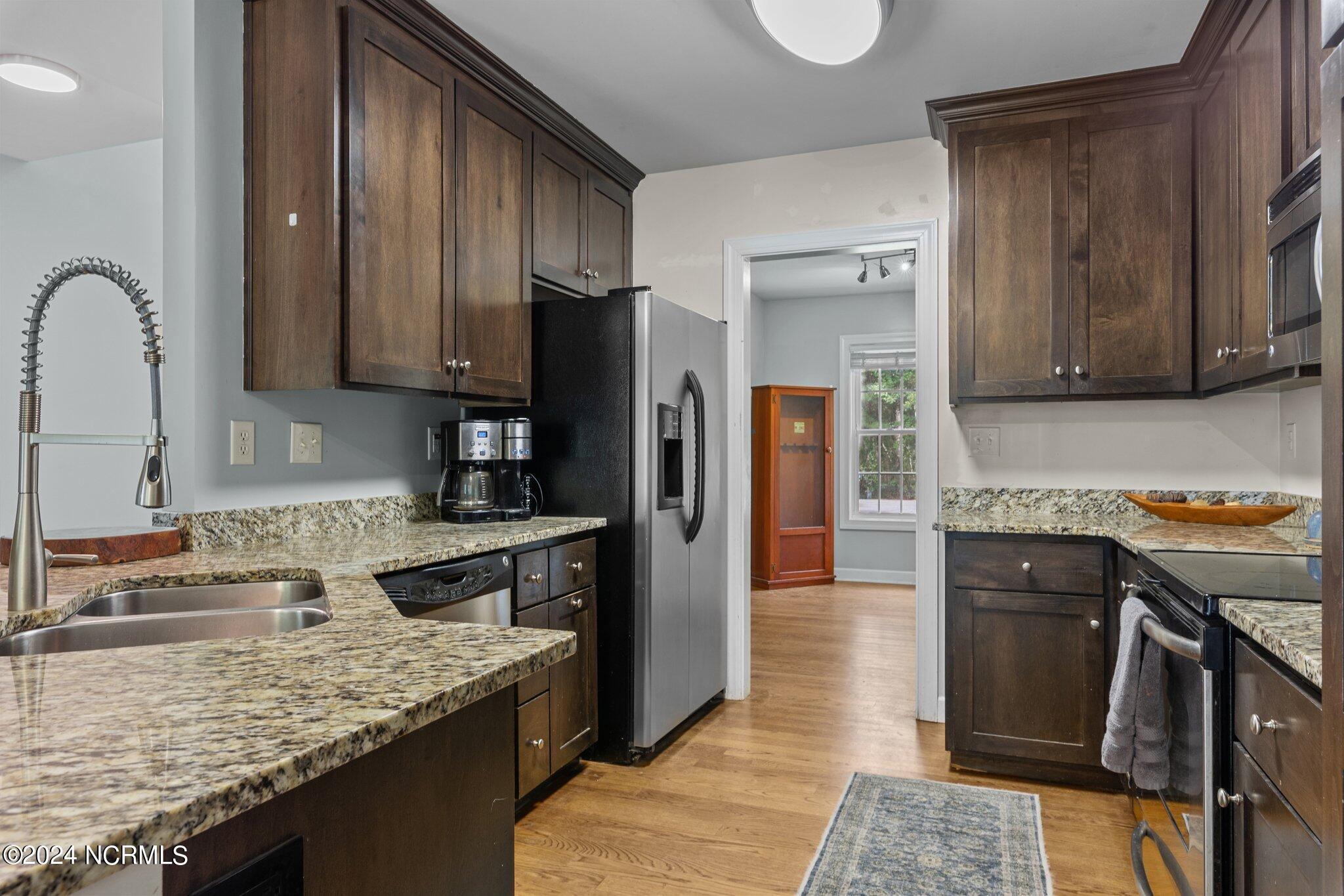 644 Ginseng Drive Property Photo 15