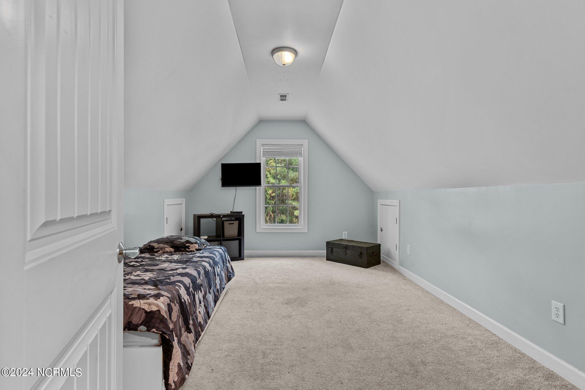 644 Ginseng Drive Property Photo 33