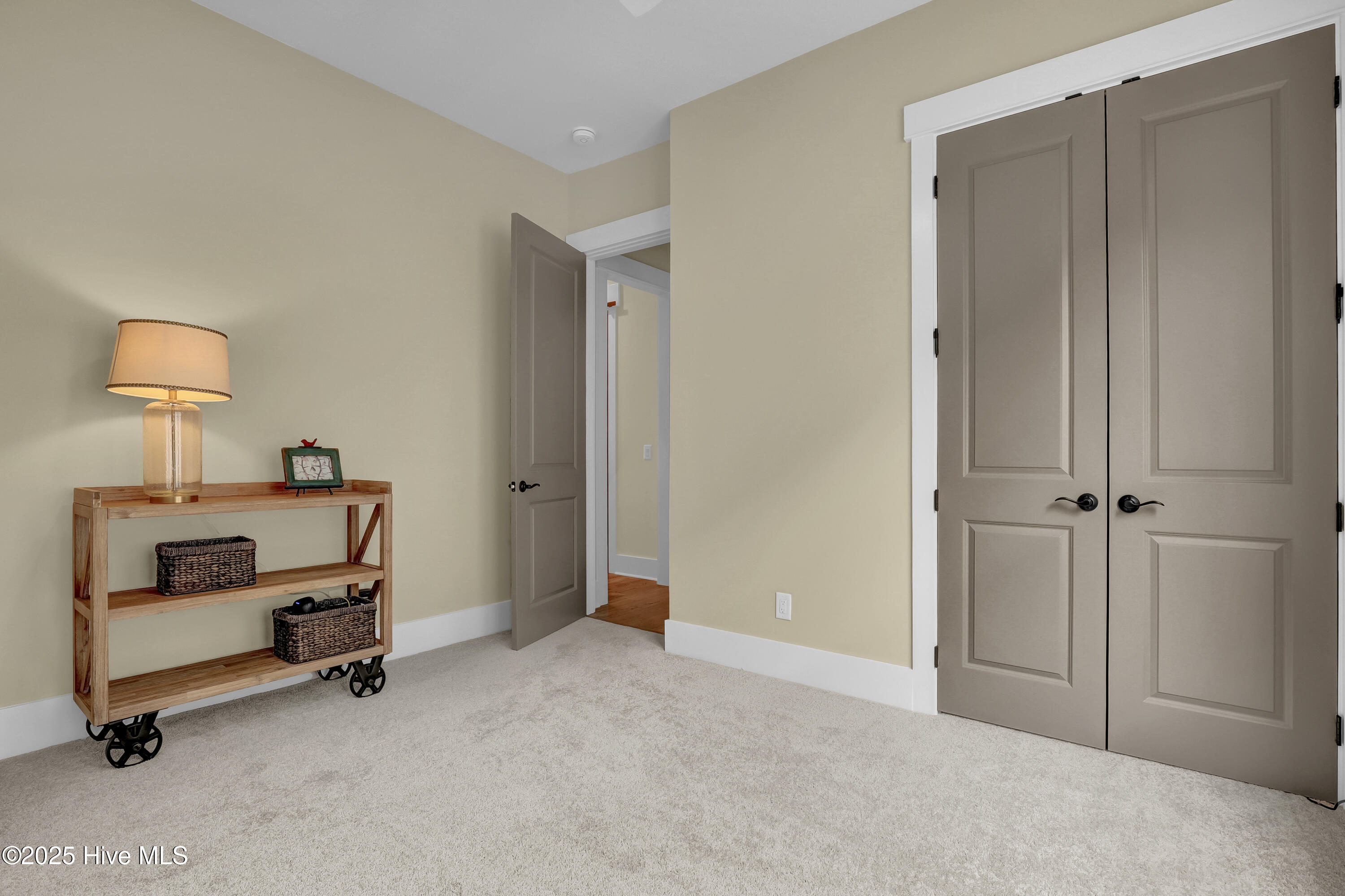 399 Summerhouse Drive Property Photo 25