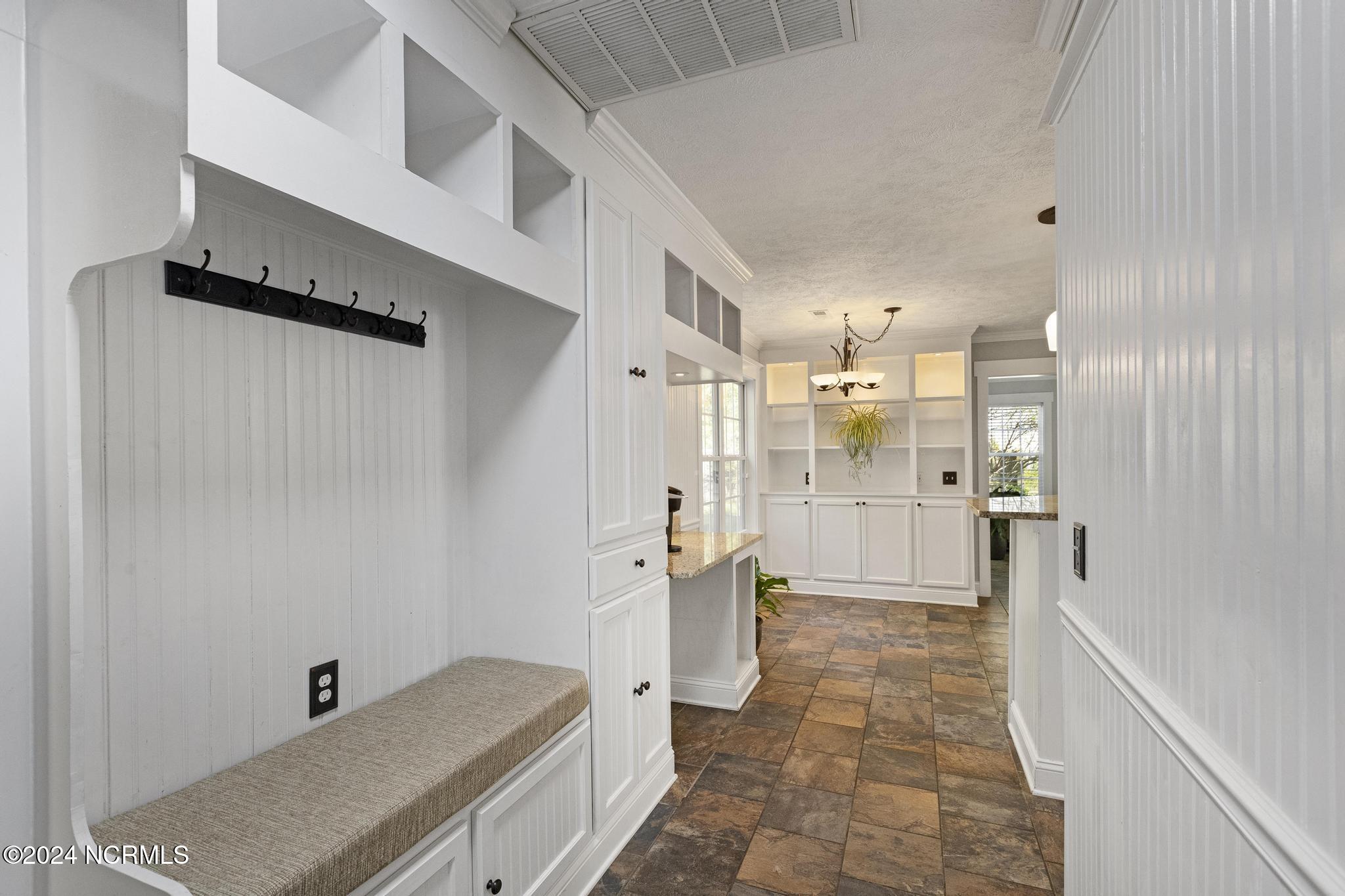 7381 Ruby Stone Court Property Photo 18