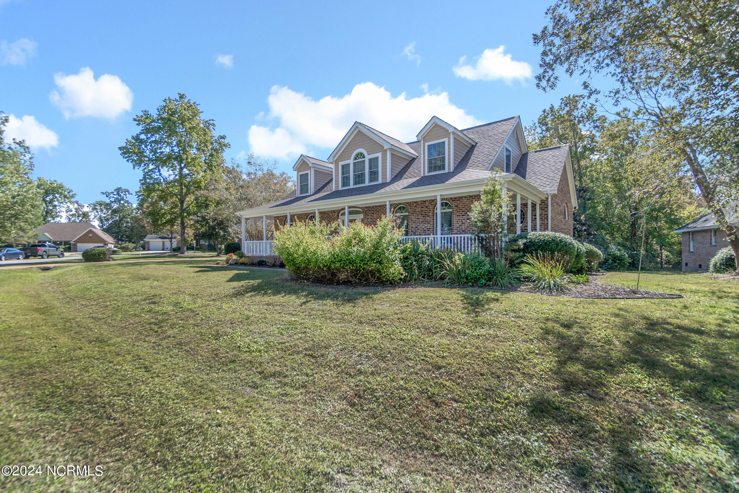 109 Cape Fear Drive Property Photo 3