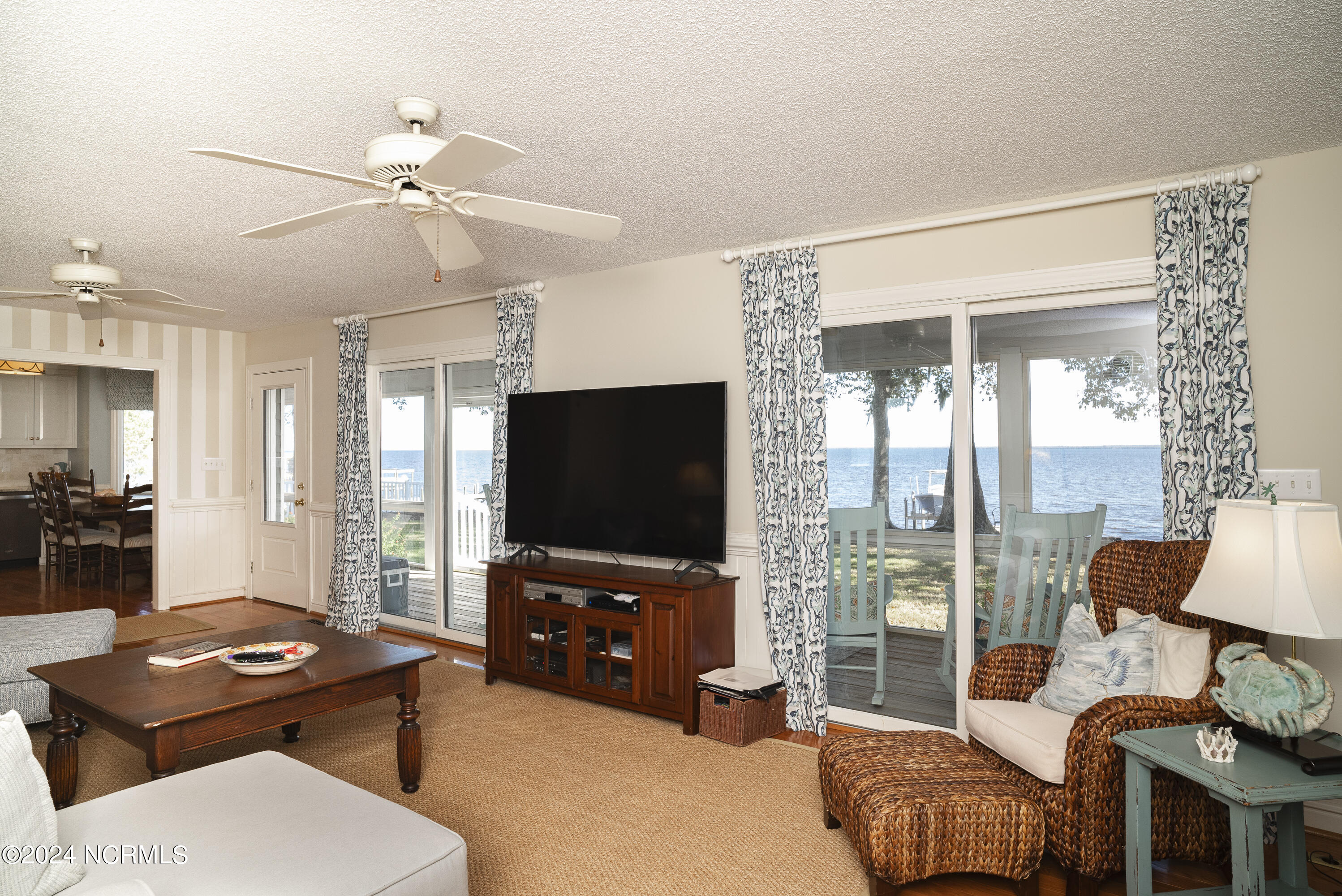 137 Nixons Beach Road Property Photo 6