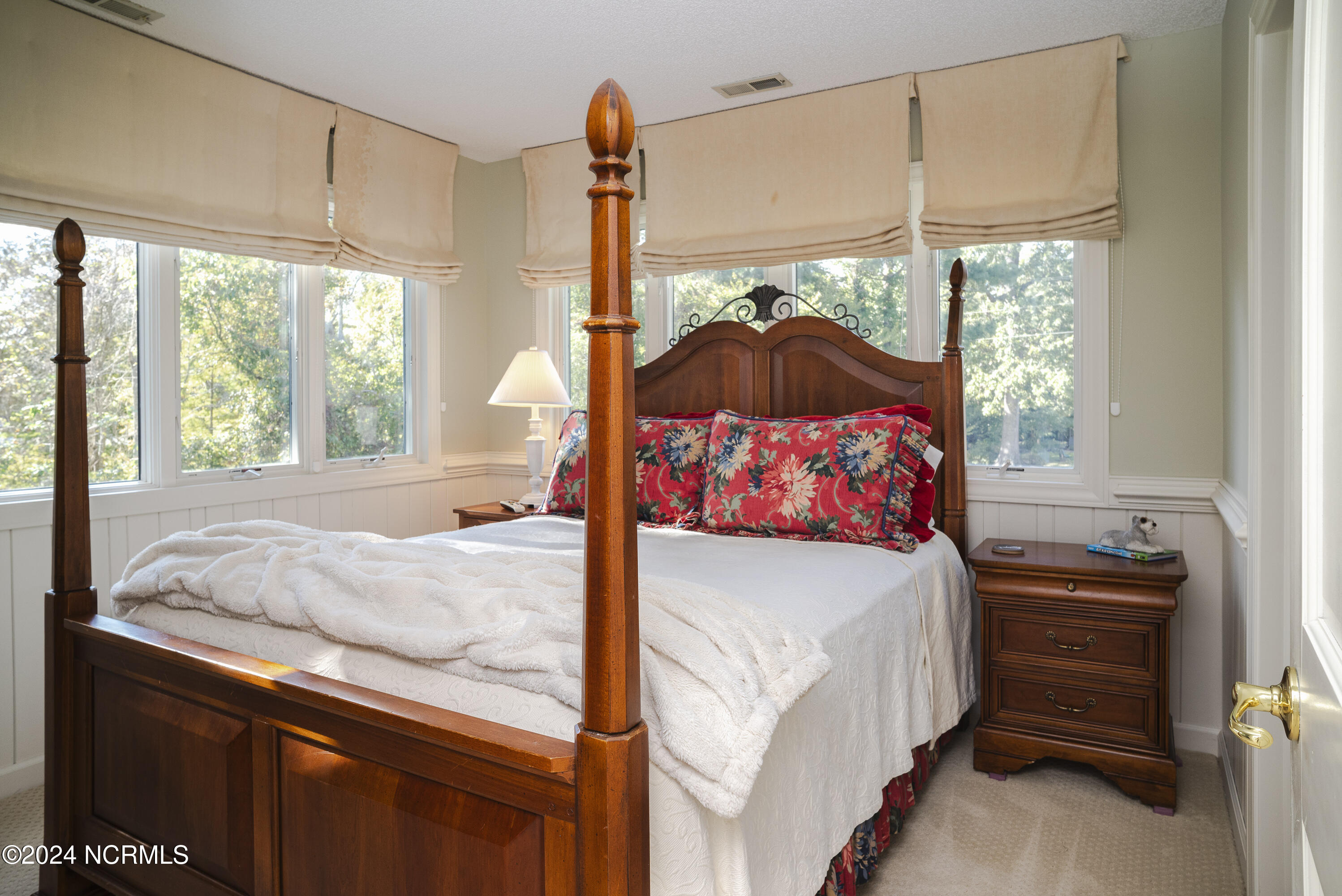 137 Nixons Beach Road Property Photo 26