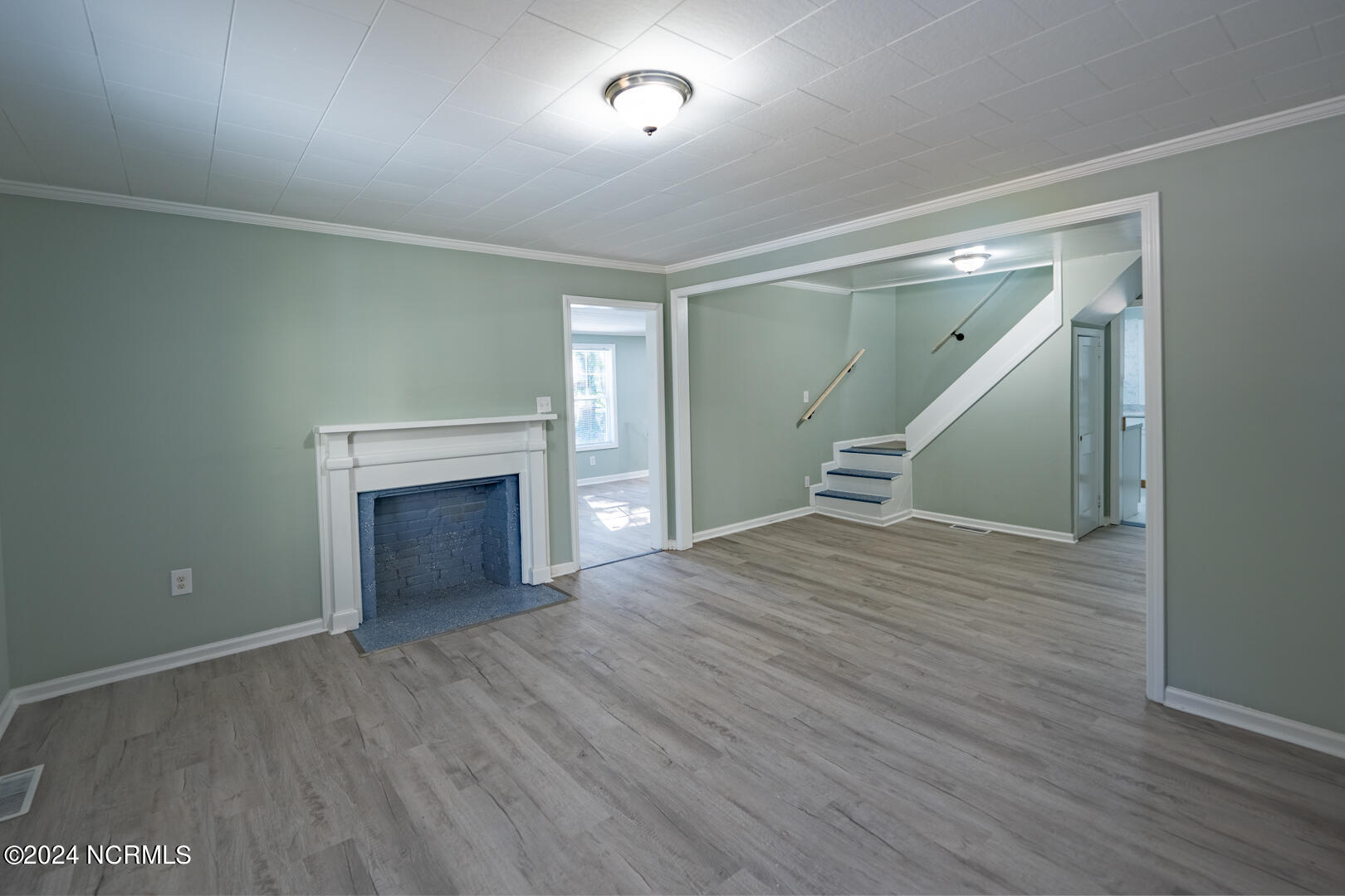 210 Renaldi Street Property Photo 1