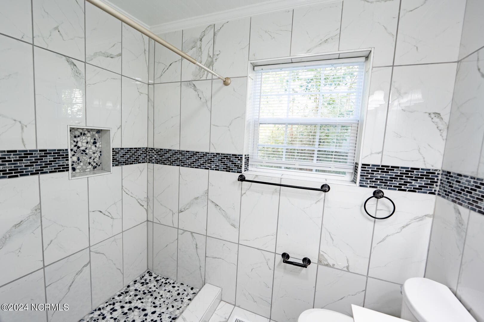 210 Renaldi Street Property Photo 13