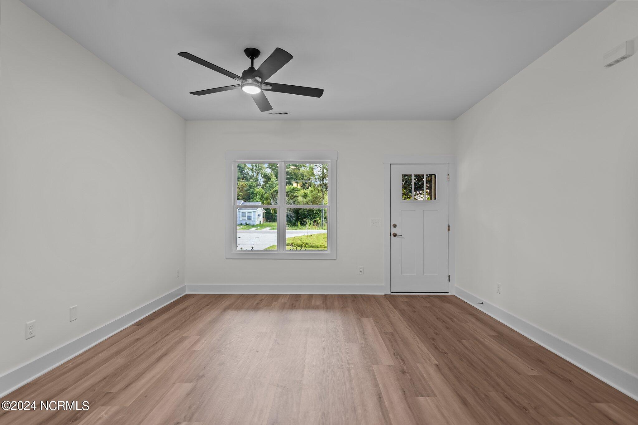 607 N Timberly Lane Property Photo 11