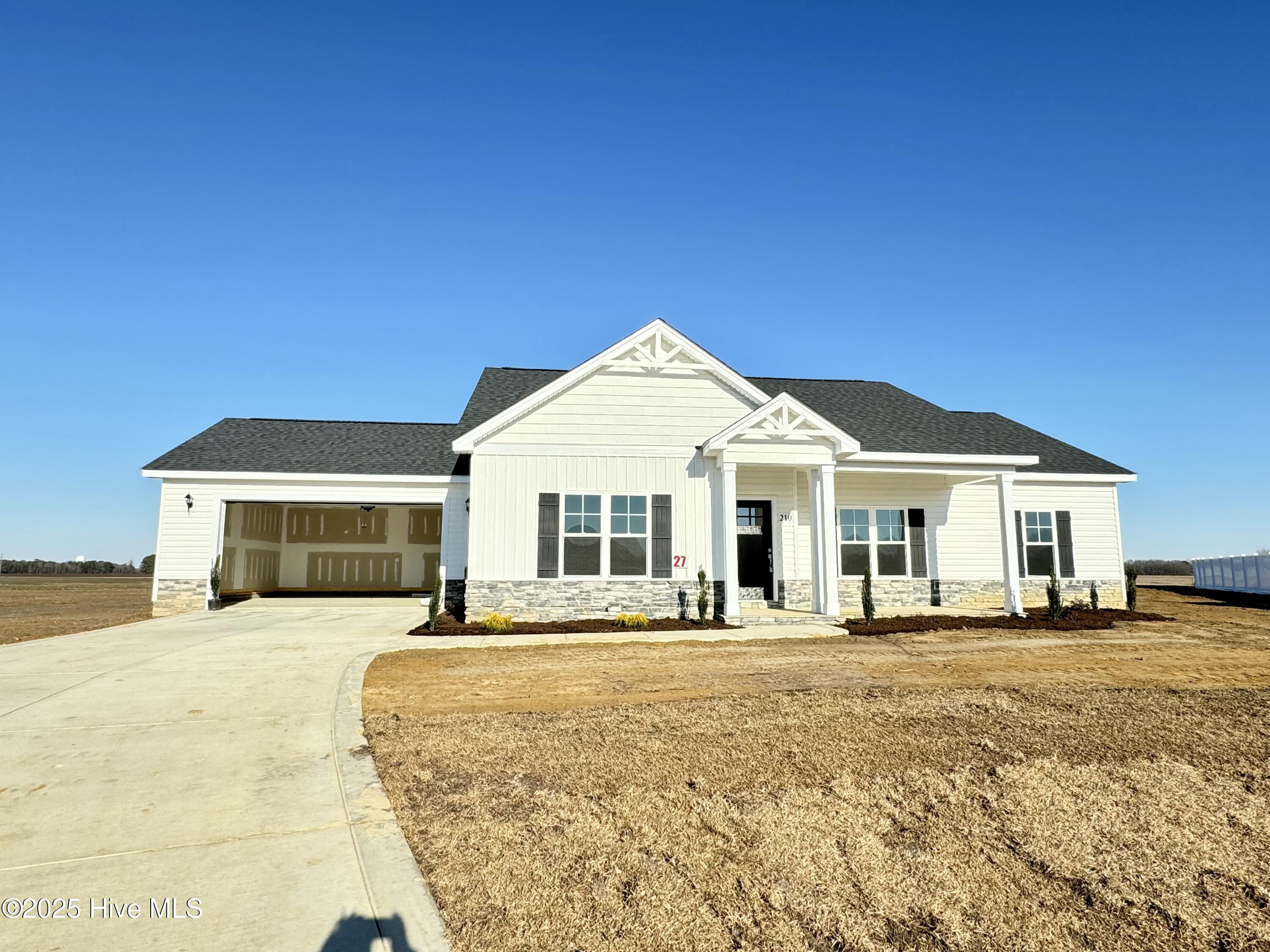 210 Dunbar Hill Drive Property Photo 2
