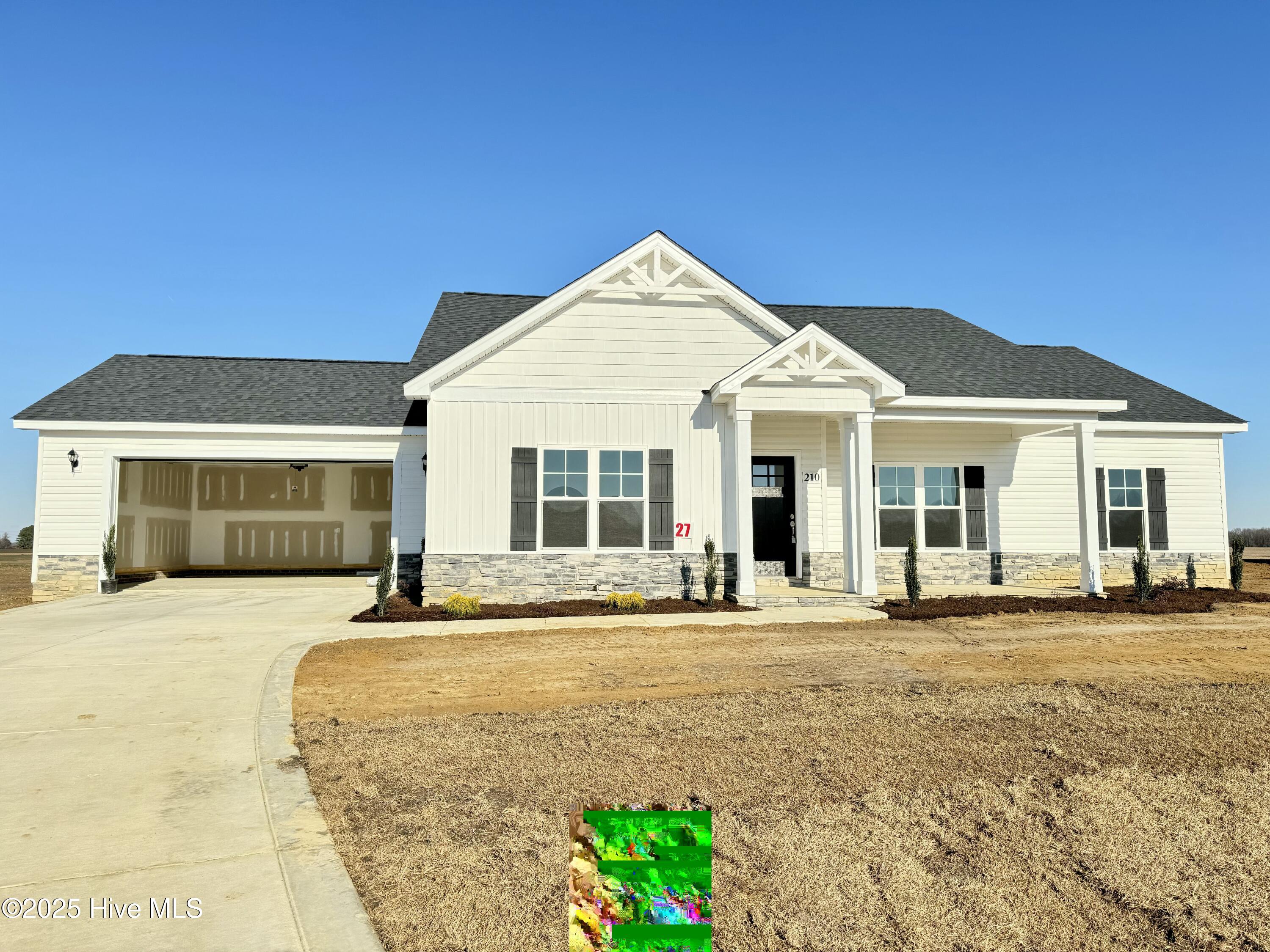 210 Dunbar Hill Drive Property Photo 3