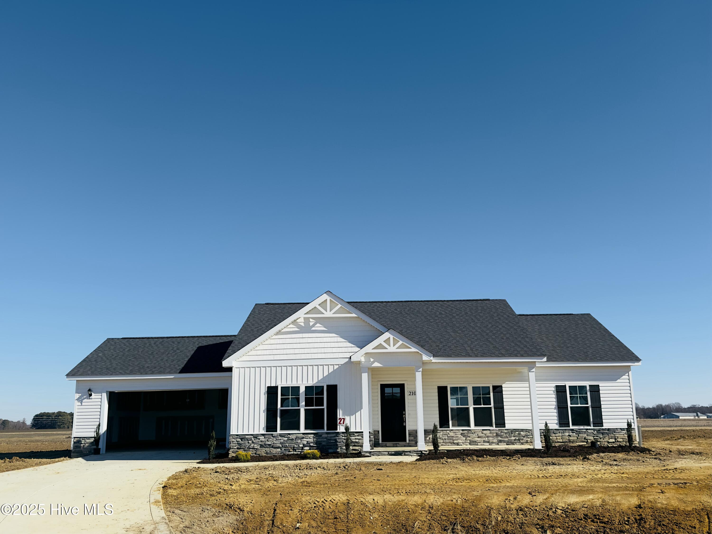 210 Dunbar Hill Drive Property Photo 4